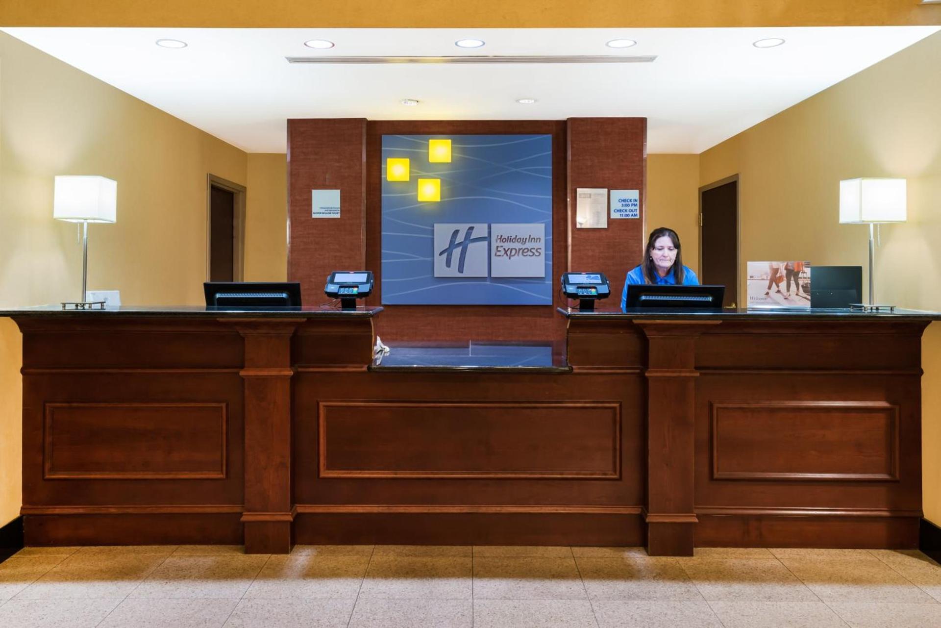 Holiday Inn Express Hotel & Suites-North East by IHG photo 8