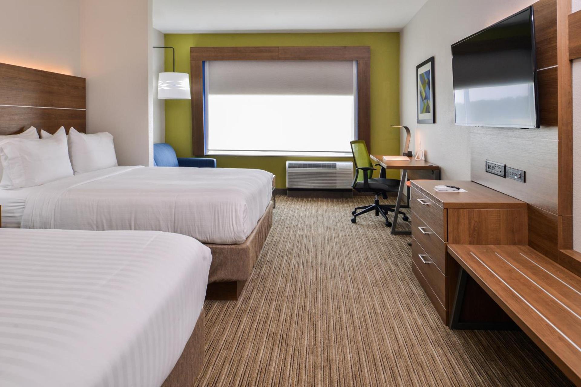 Holiday Inn Express & Suites - Siloam Springs by IHG photo 48