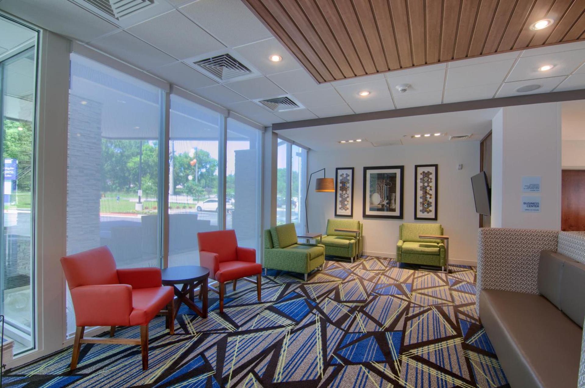 Holiday Inn Express & Suites Mobile - University Area by IHG photo 27