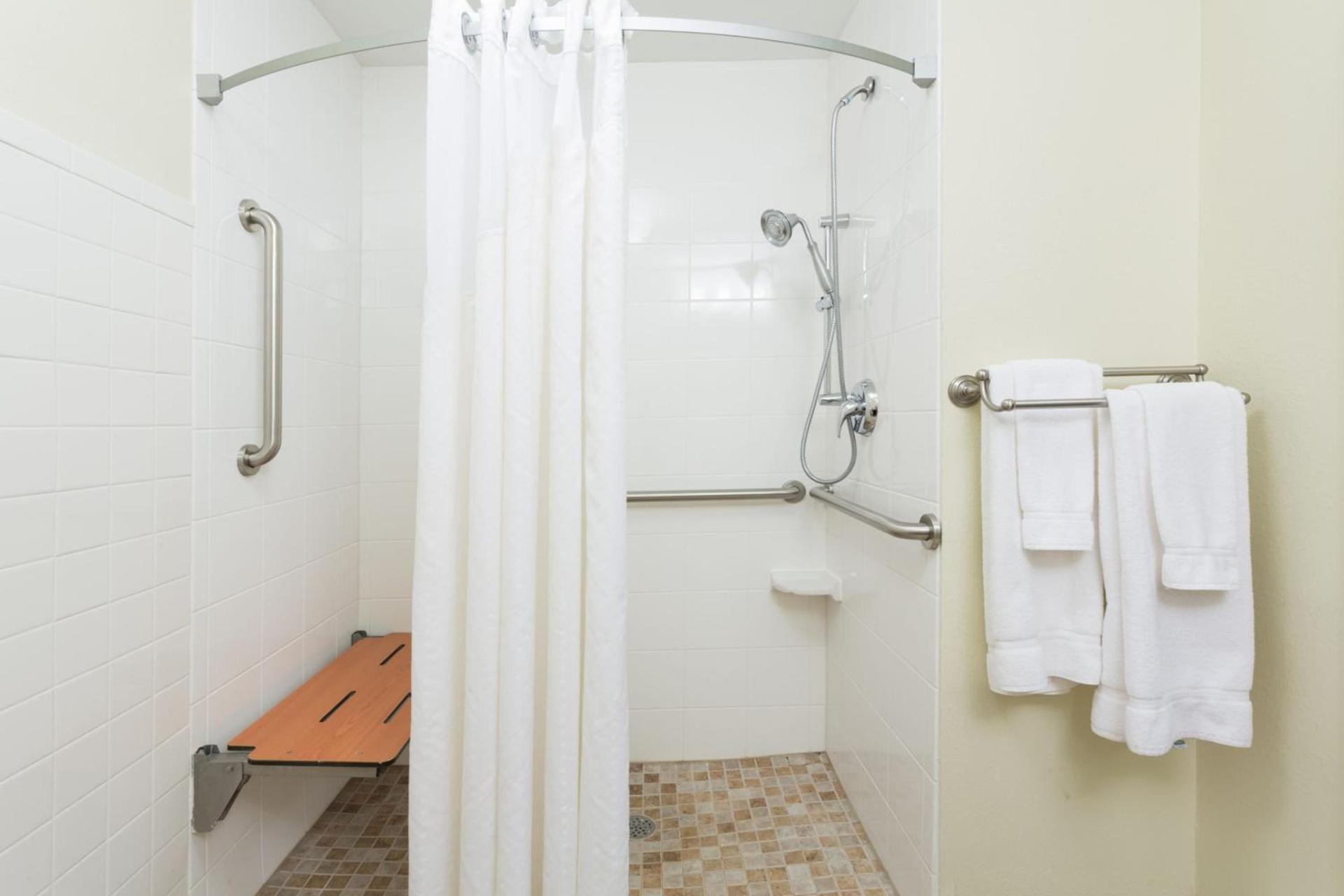 Holiday Inn Express & Suites Moultrie by IHG photo 30
