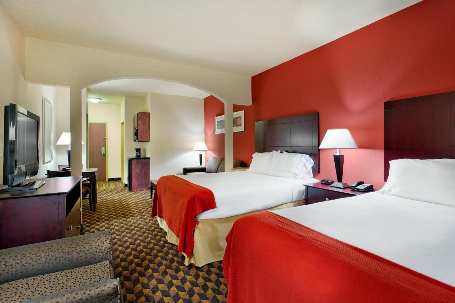 Holiday Inn Express & Suites Malvern by IHG photo 19