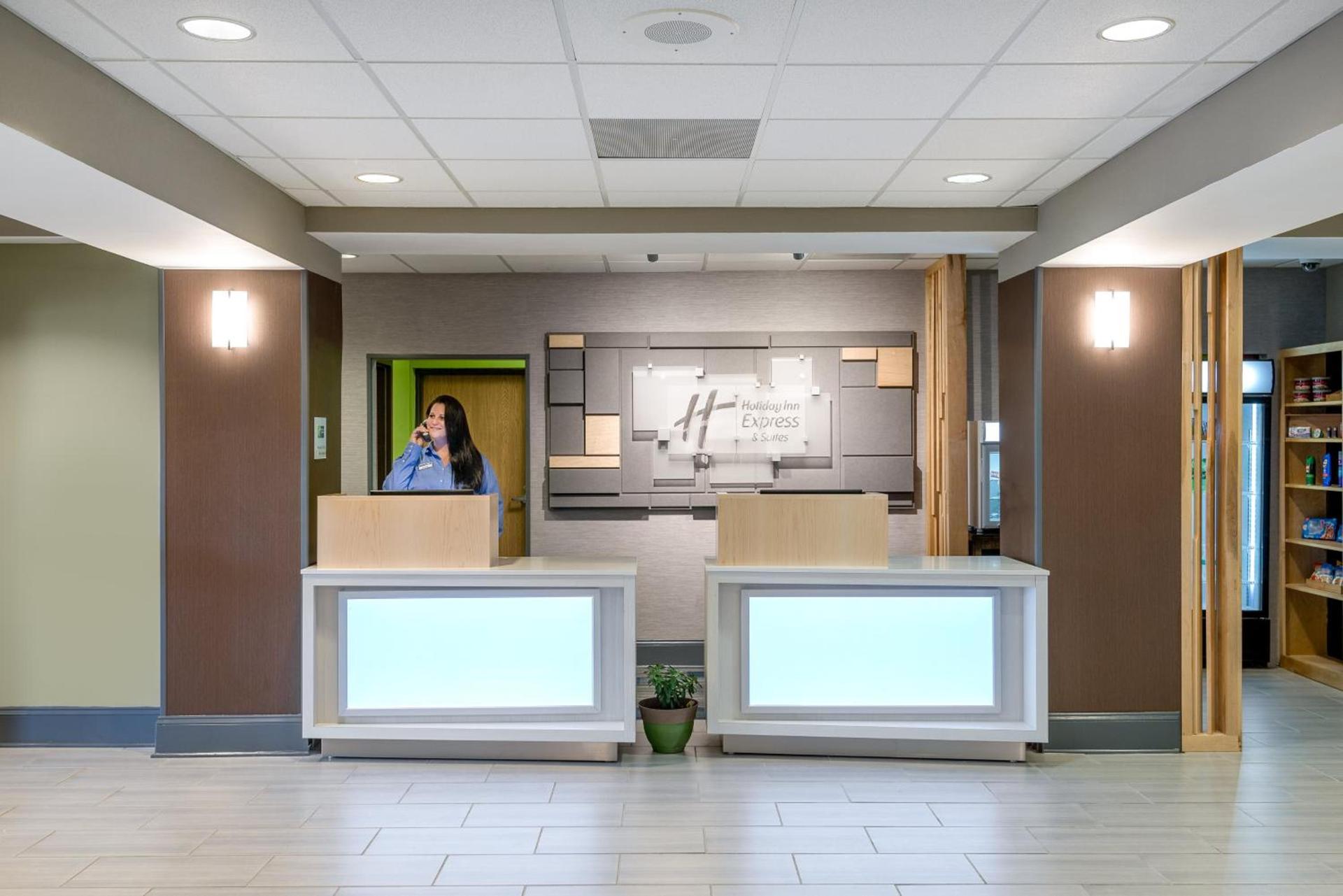 Holiday Inn Express & Suites - Grenada by IHG photo 7