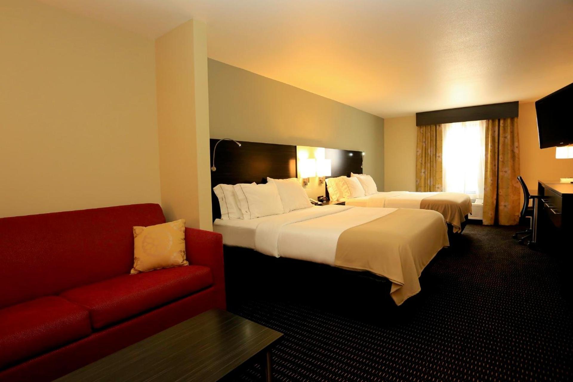 Holiday Inn Express & Suites Marion Northeast by IHG photo 27