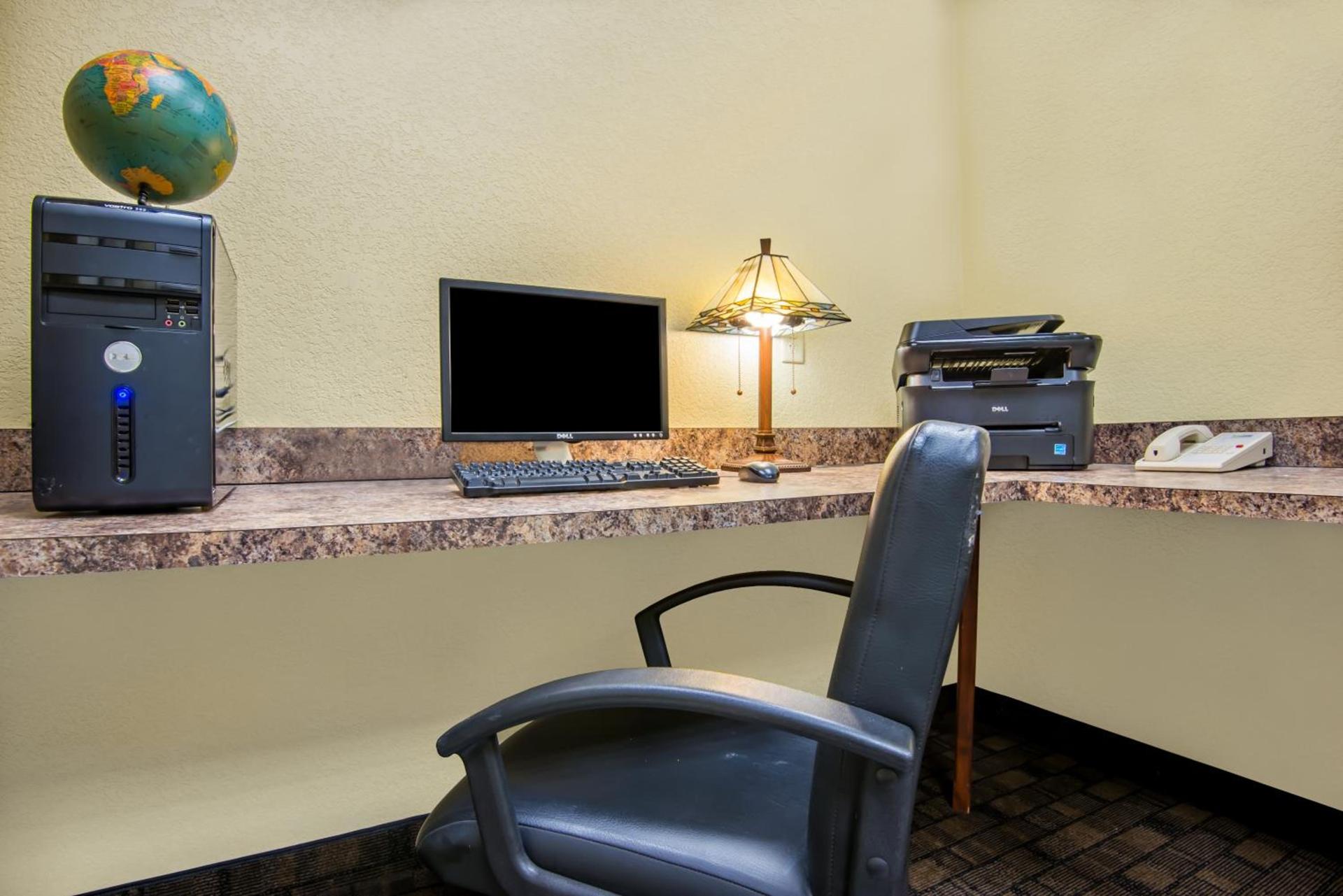 Holiday Inn Express Hotel & Suites El Dorado by IHG photo 6