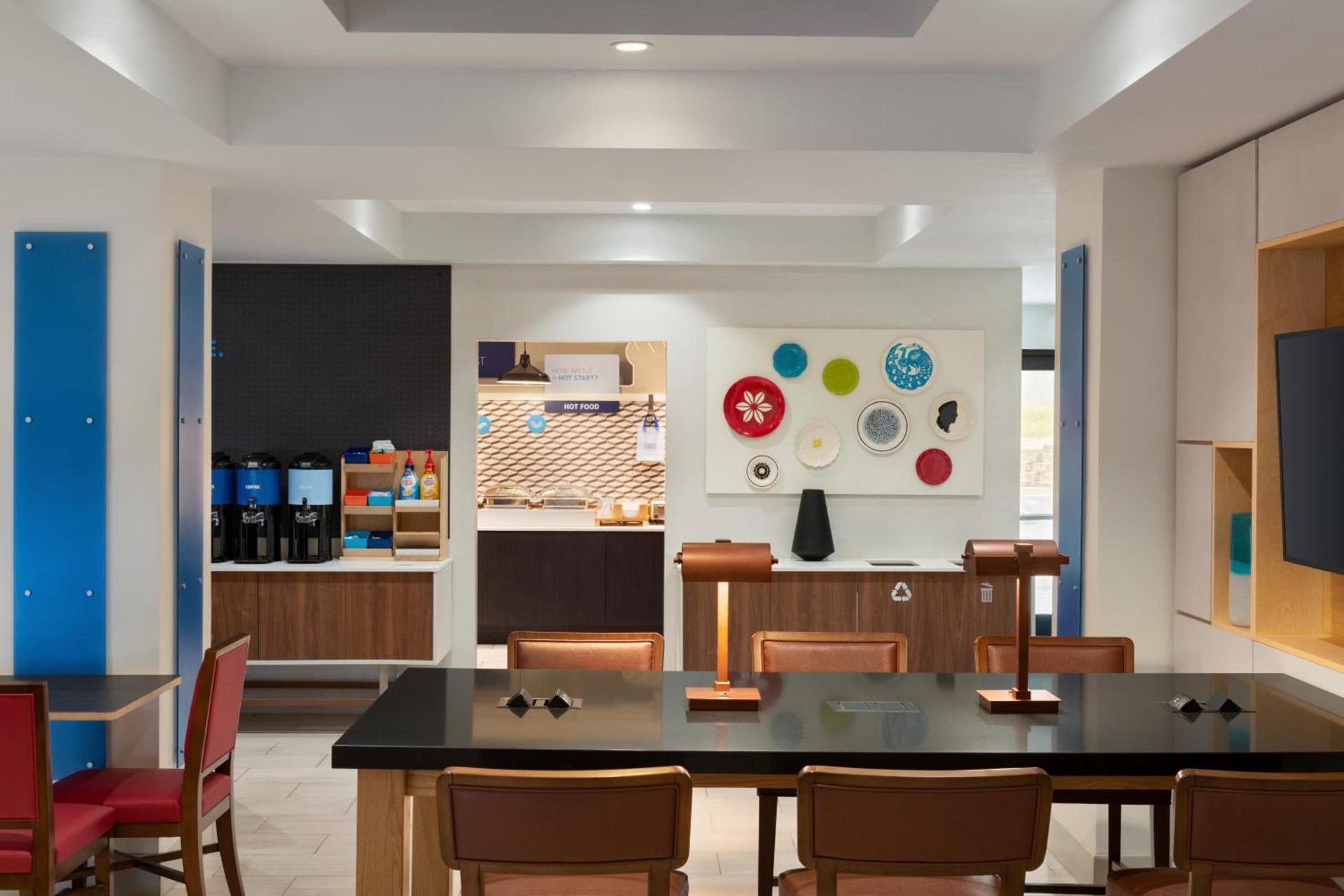 Holiday Inn Express Hotel & Suites McAlester by IHG photo 15