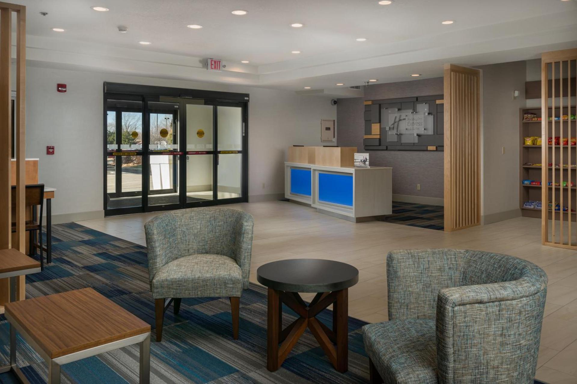 Holiday Inn Express Lawrence by IHG photo 6
