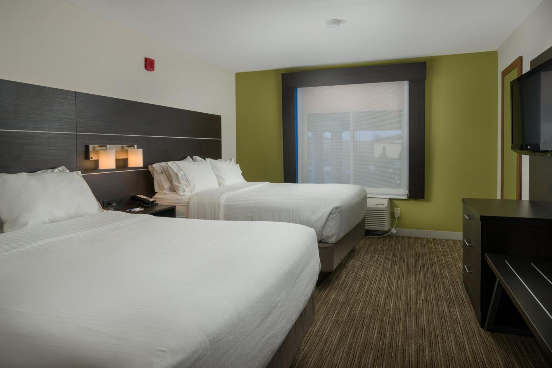 Holiday Inn Express Lawrence by IHG photo 39