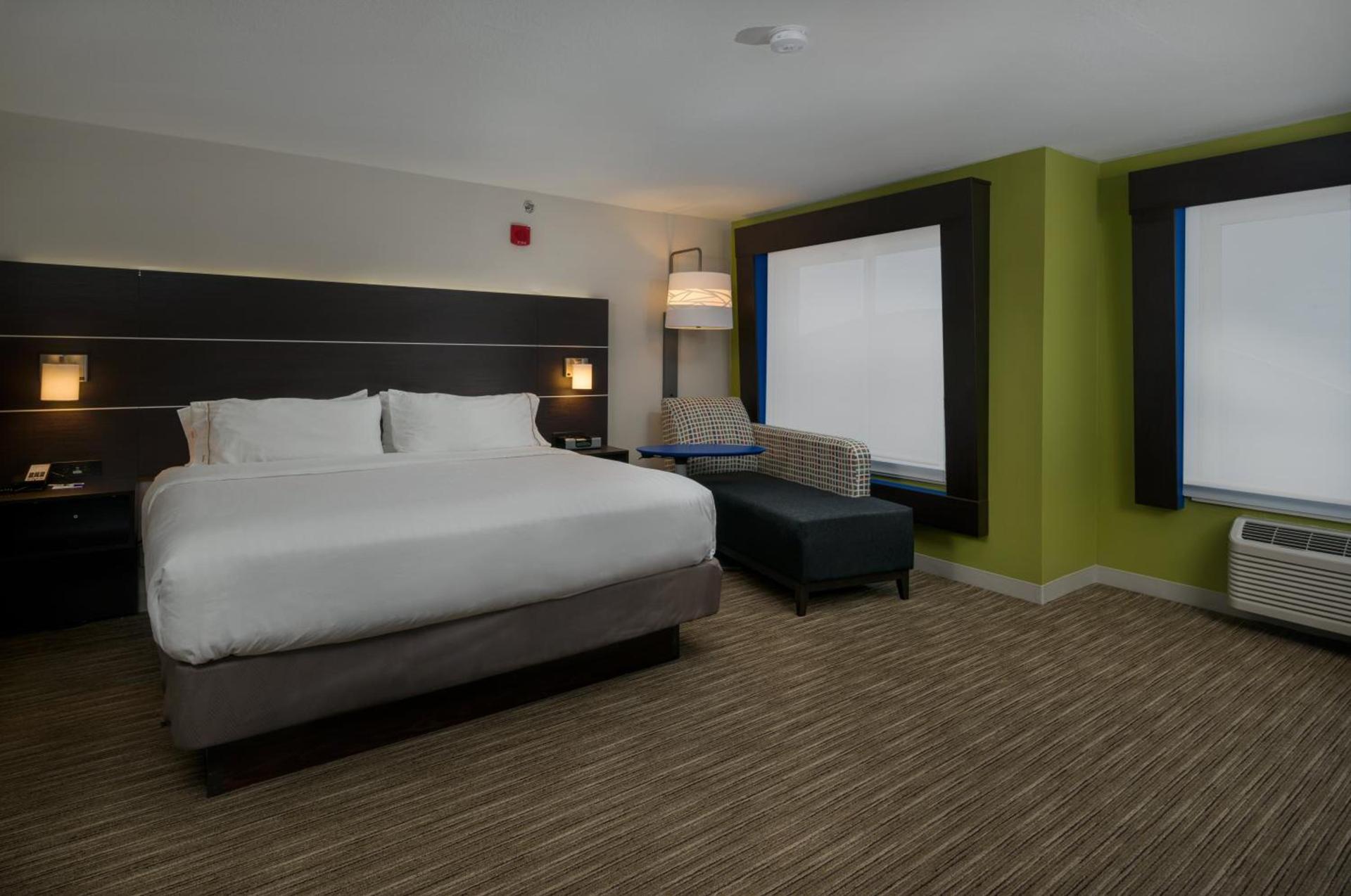 Holiday Inn Express Lawrence by IHG photo 17
