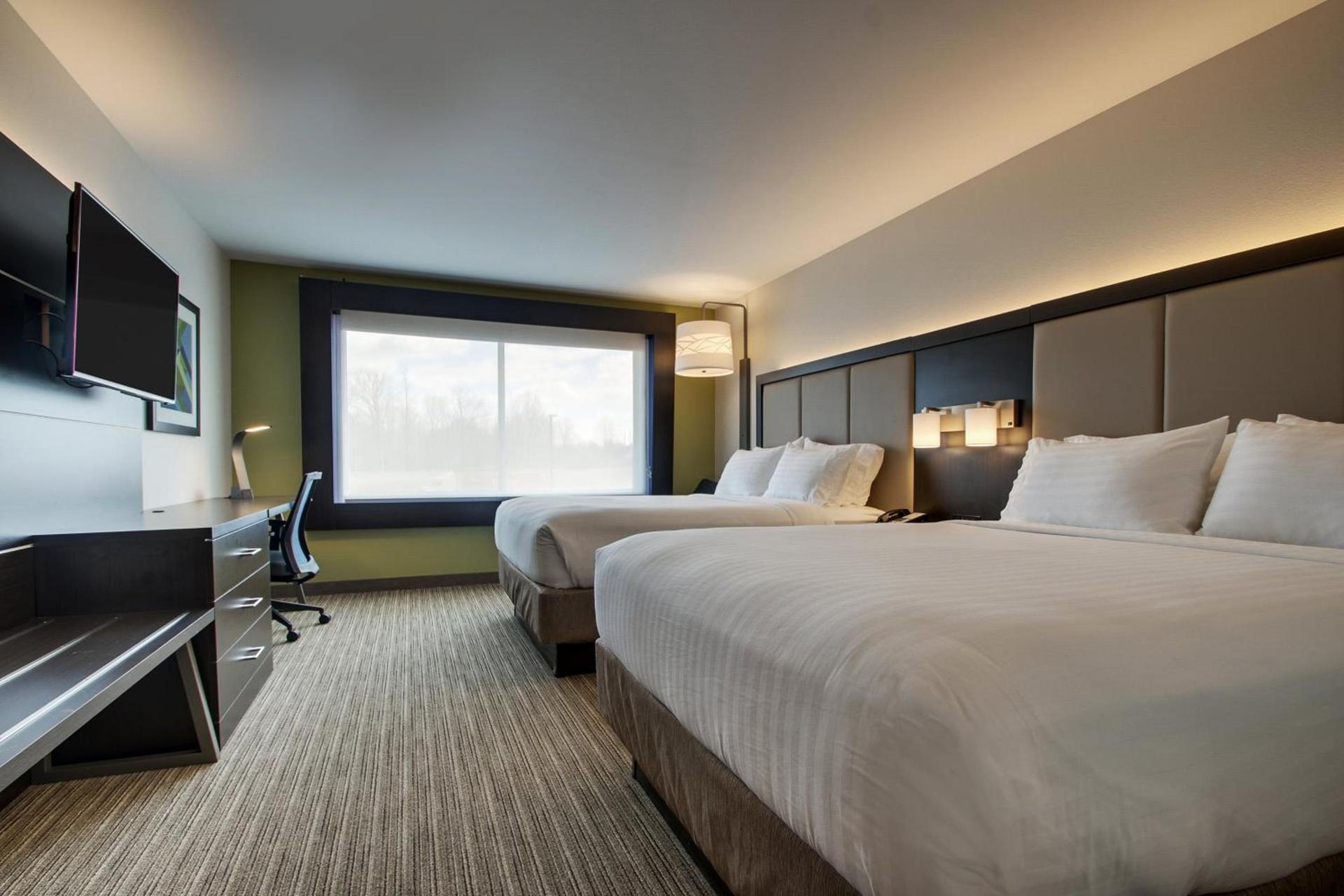 Holiday Inn Express & Suites - Mount Vernon by IHG photo 51
