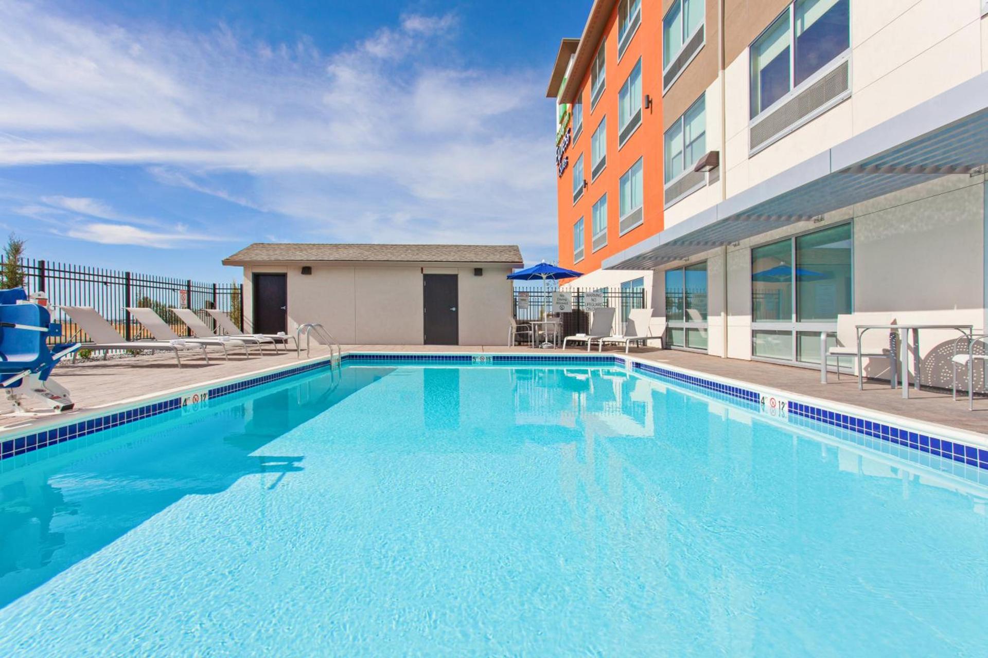 Holiday Inn Express & Suites - Moses Lake by IHG photo 35