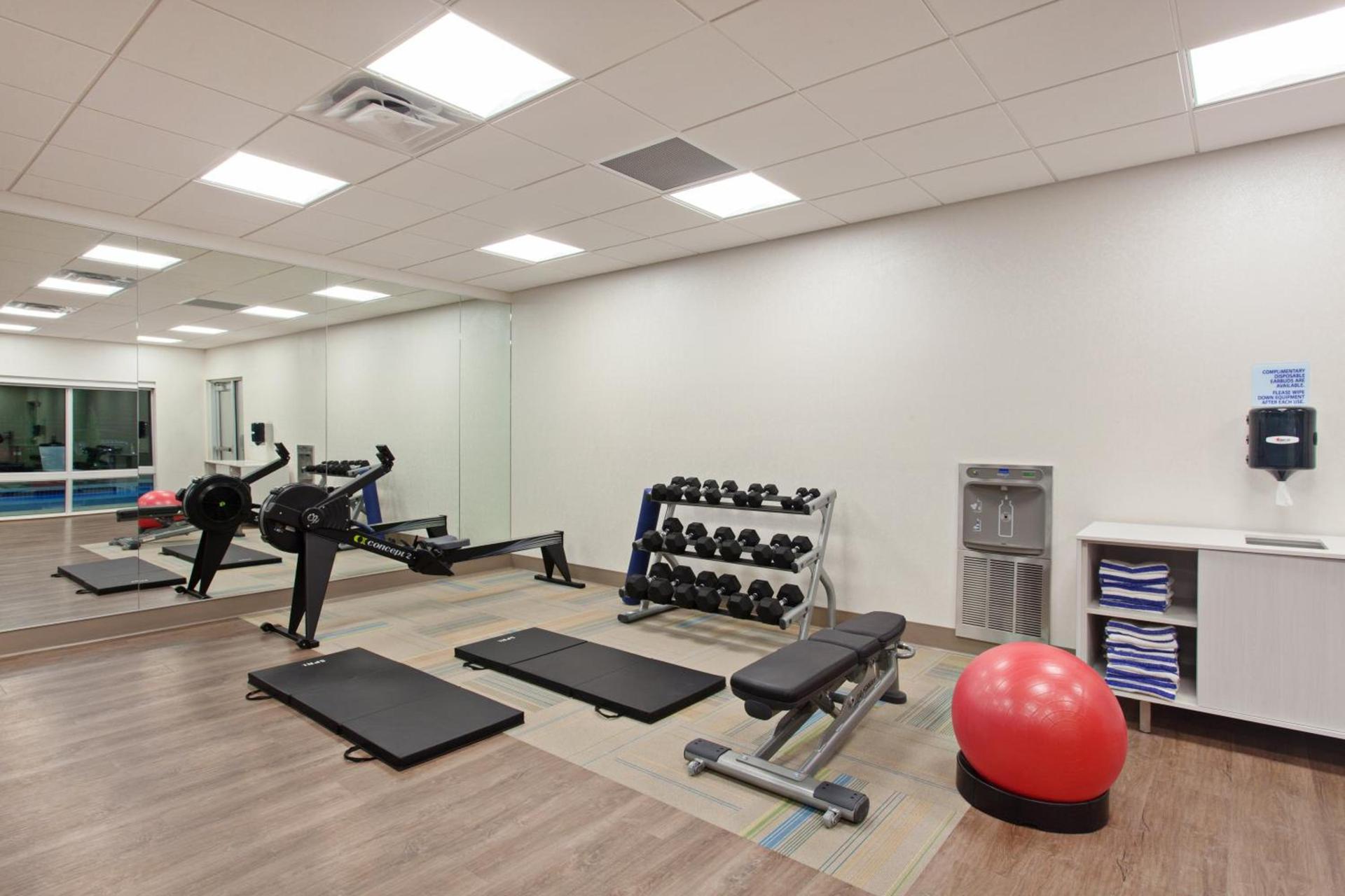 Holiday Inn Express & Suites - Moses Lake by IHG photo 15