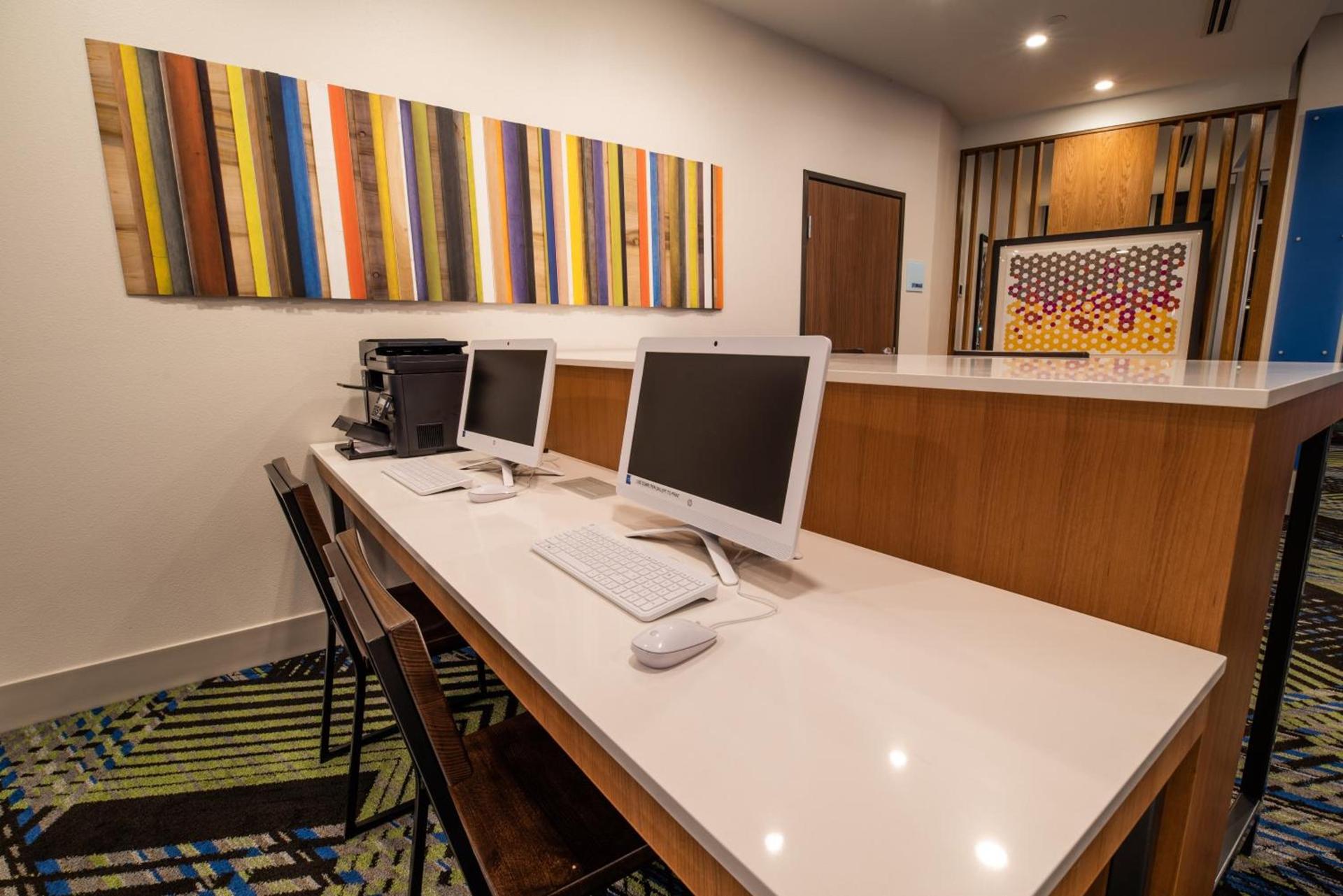 Holiday Inn Express & Suites - Moses Lake by IHG photo 20
