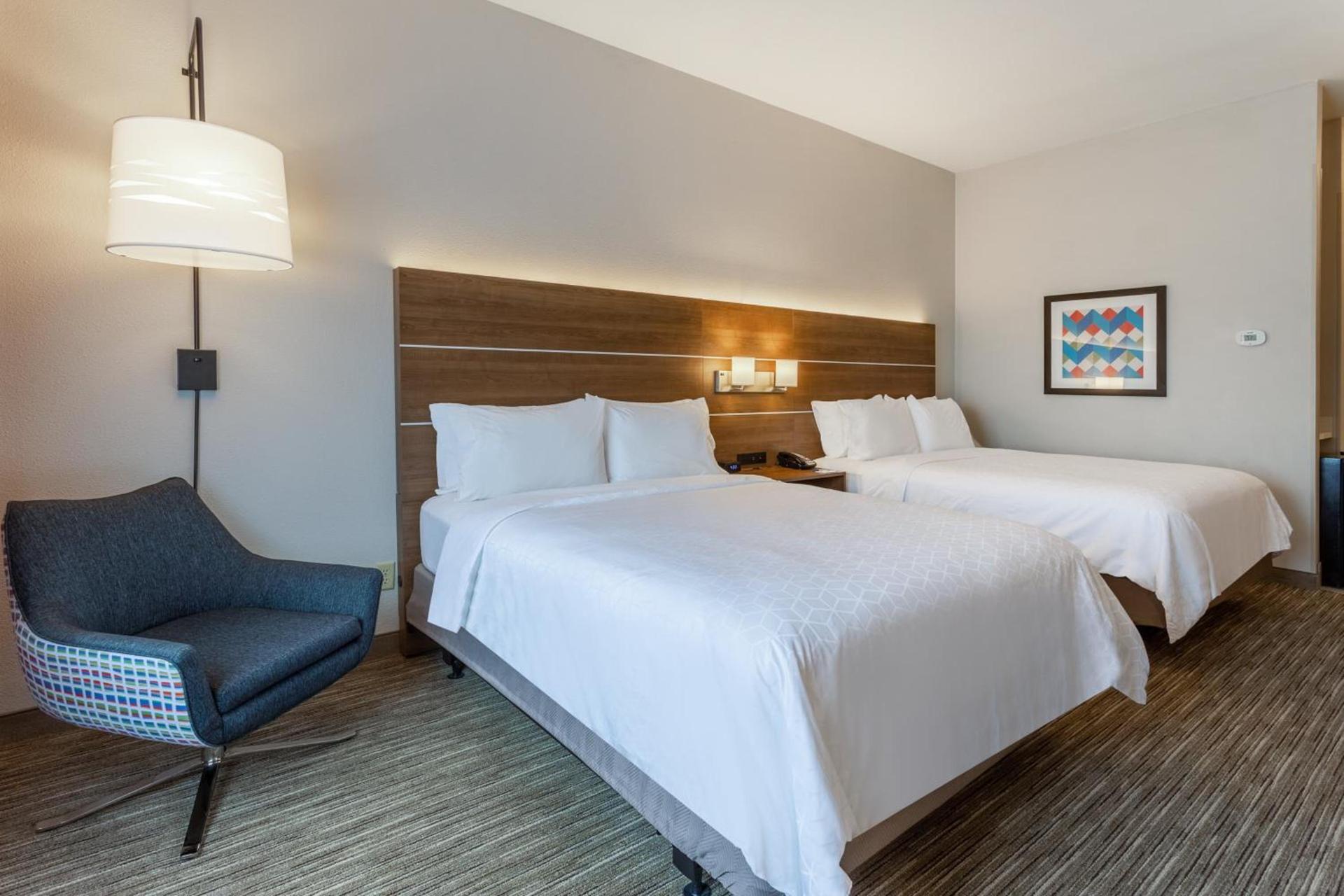 Holiday Inn Express & Suites O'Fallon-Shiloh by IHG photo 10