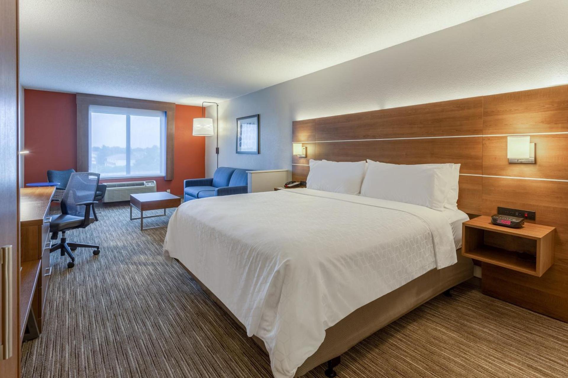 Holiday Inn Express & Suites O'Fallon-Shiloh by IHG photo 30