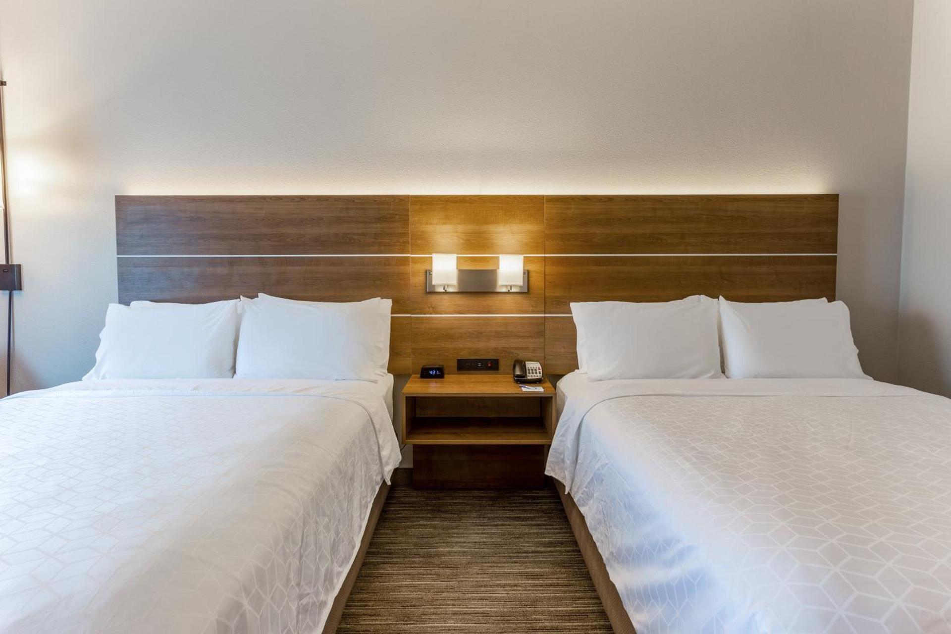 Holiday Inn Express & Suites O'Fallon-Shiloh by IHG photo 11