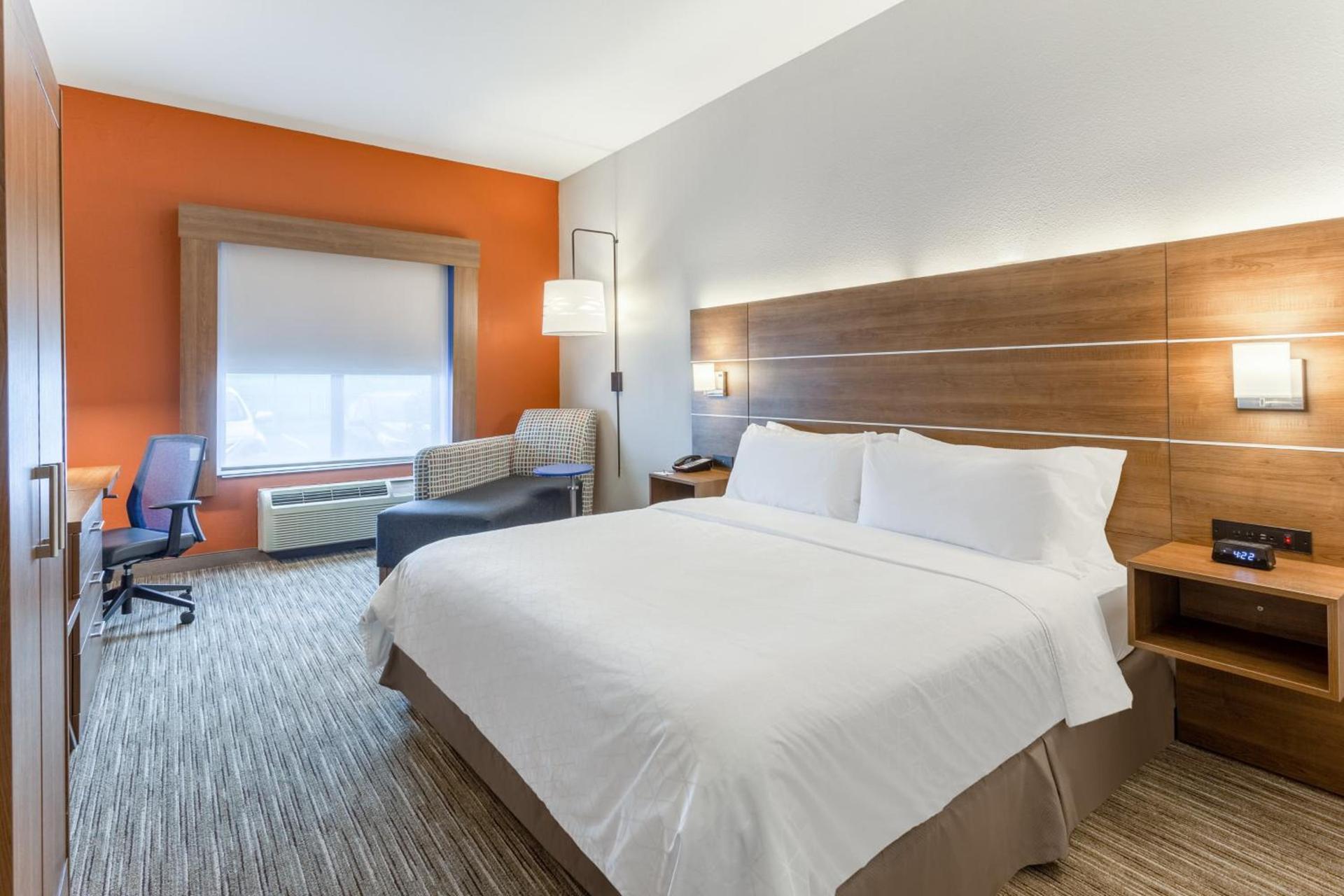 Holiday Inn Express & Suites O'Fallon-Shiloh by IHG photo 14