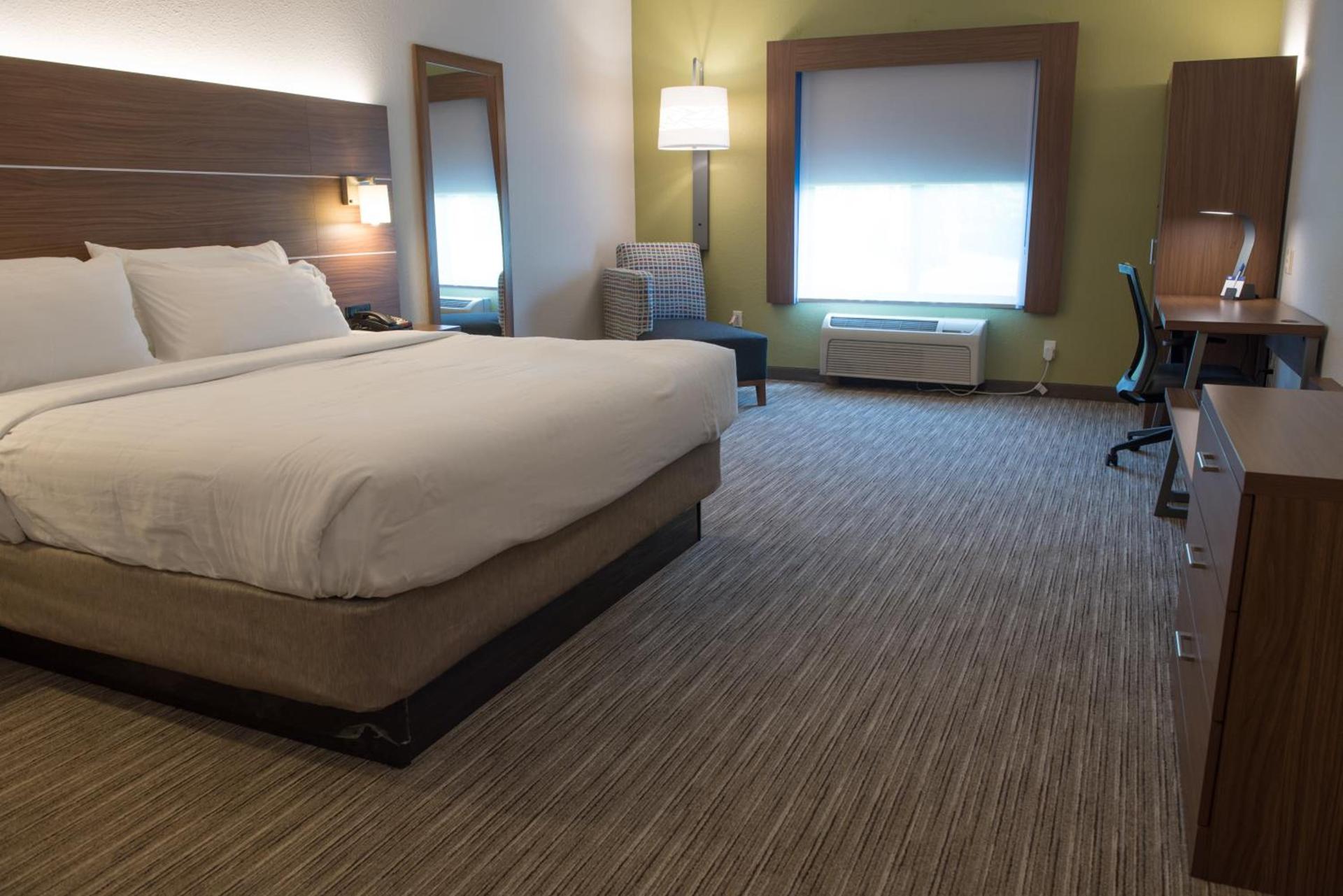 Holiday Inn Express Hotel & Suites Elkhart-South by IHG photo 31