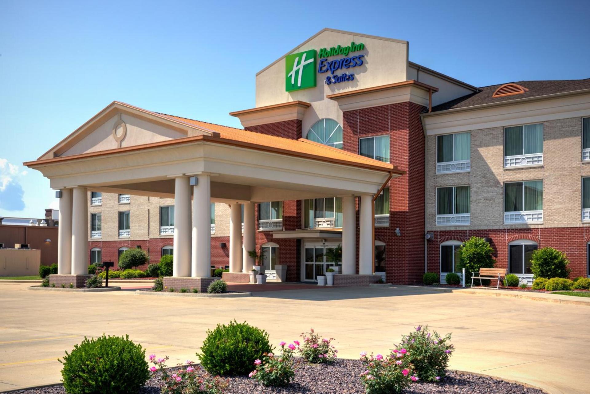 Holiday Inn Express & Suites Vandalia by IHG photo 35