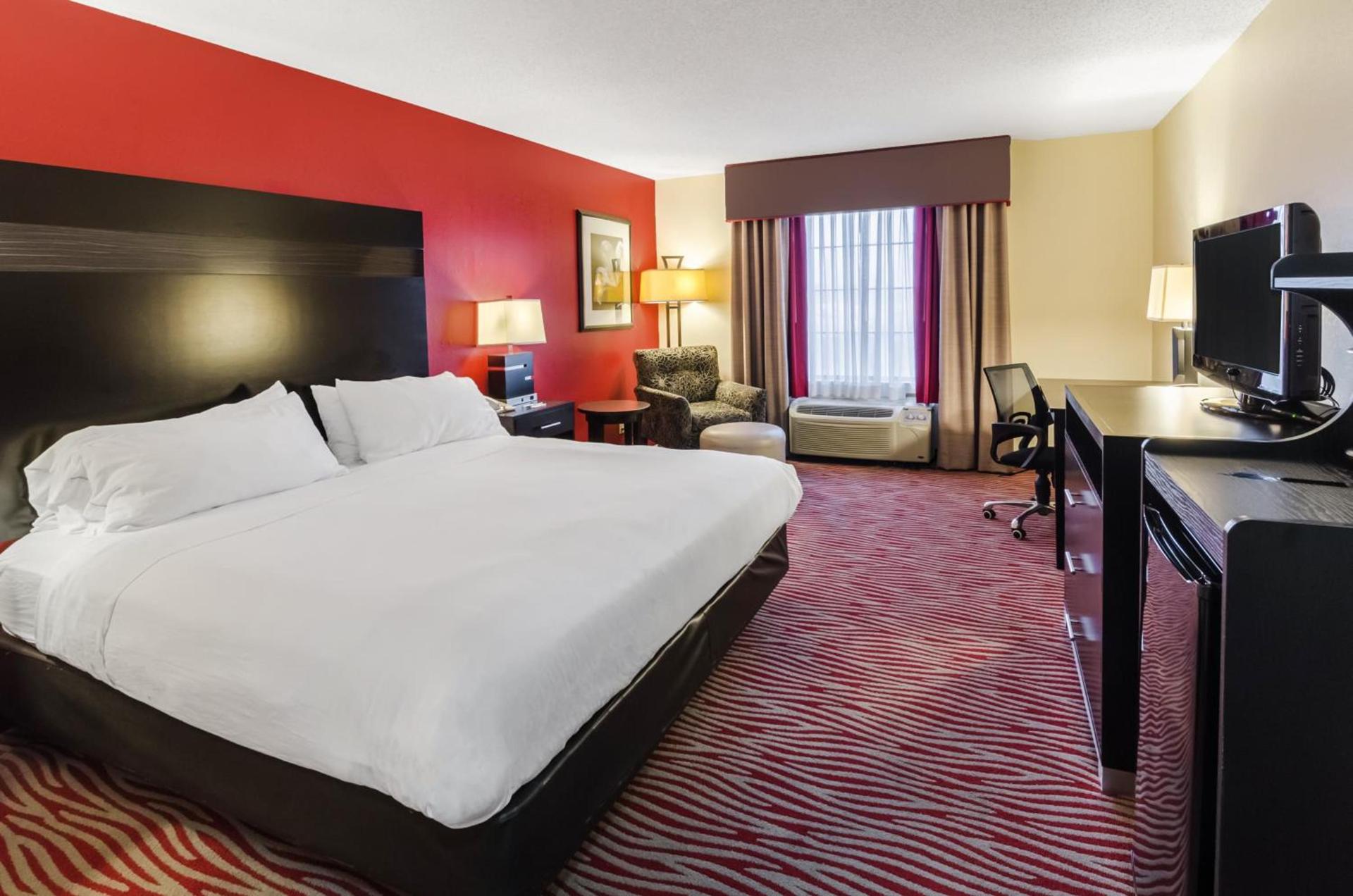 Holiday Inn Express Hotel & Suites Vinita by IHG photo 22