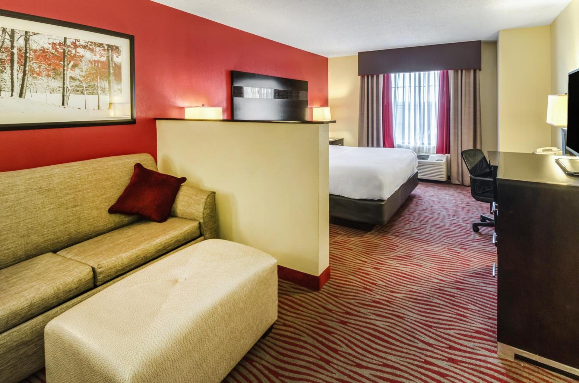 Holiday Inn Express Hotel & Suites Vinita by IHG photo 29