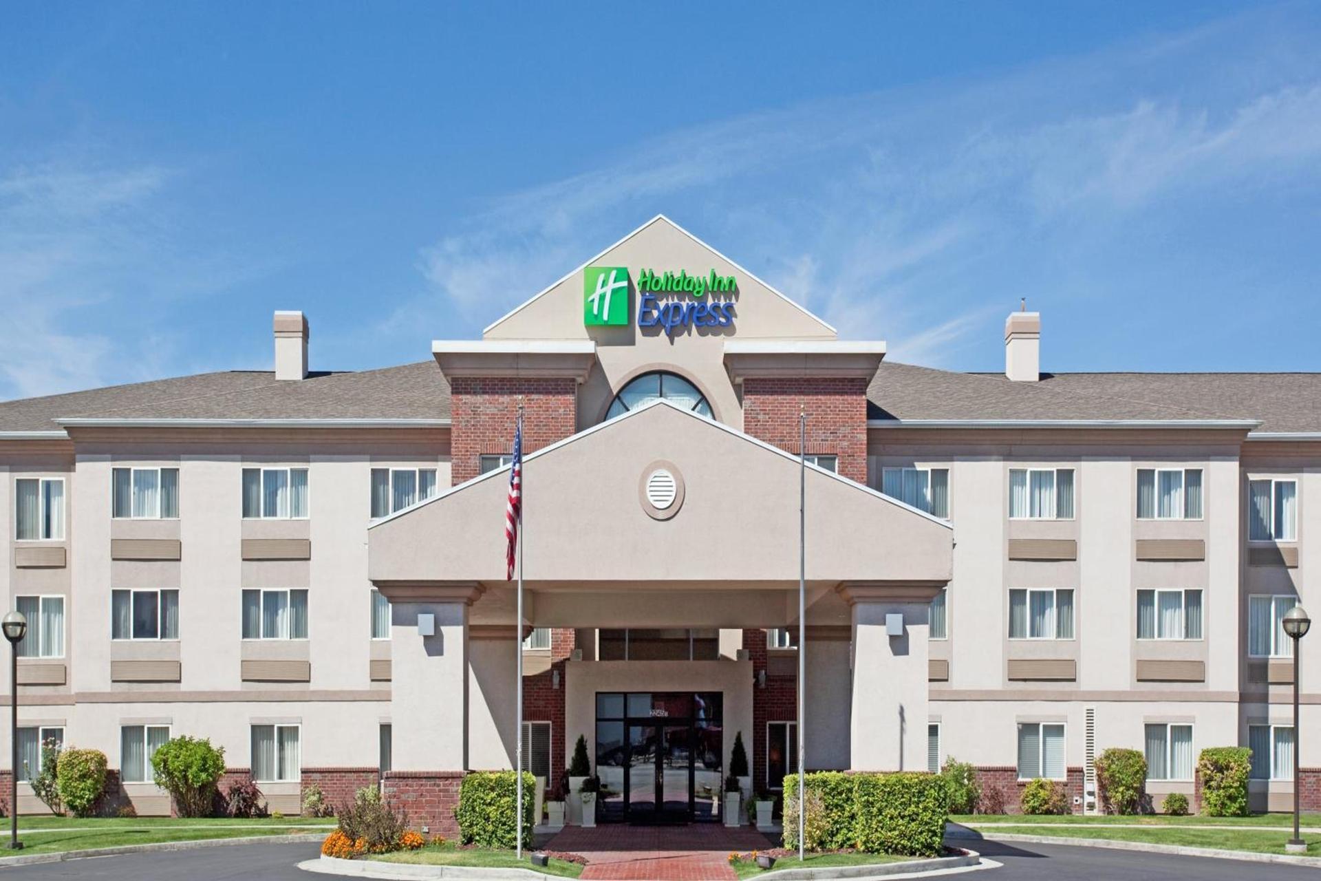 Holiday Inn Express Ogden by IHG photo 1