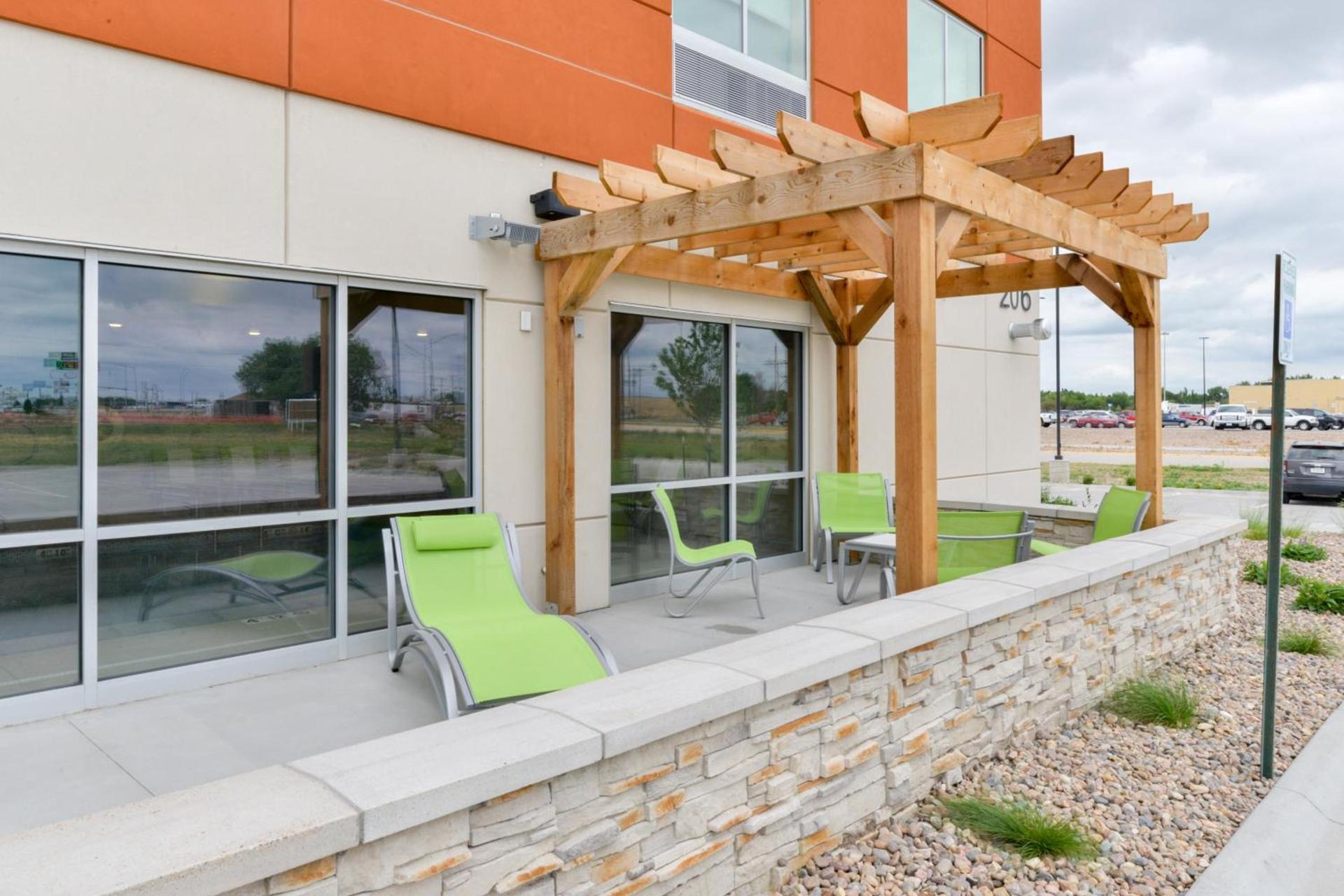 Holiday Inn Express & Suites - Ogallala by IHG photo 7