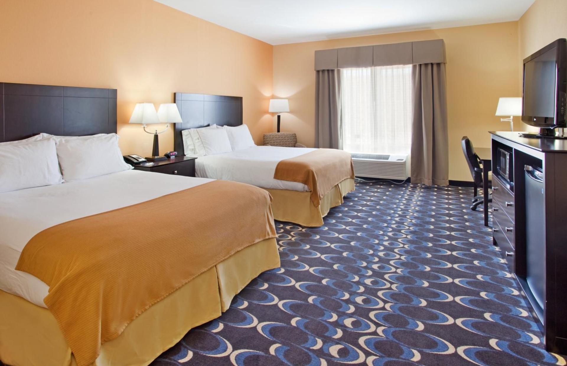 Holiday Inn Express & Suites Las Cruces North photo 19