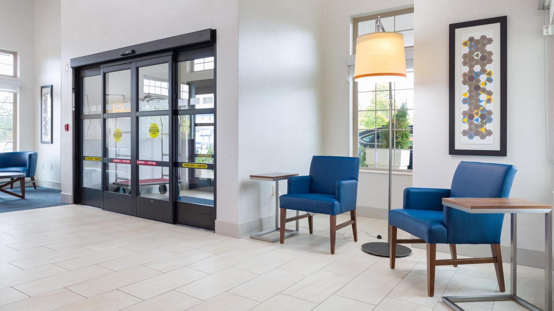 Holiday Inn Express & Suites Hood River by IHG — hotel in Hood River