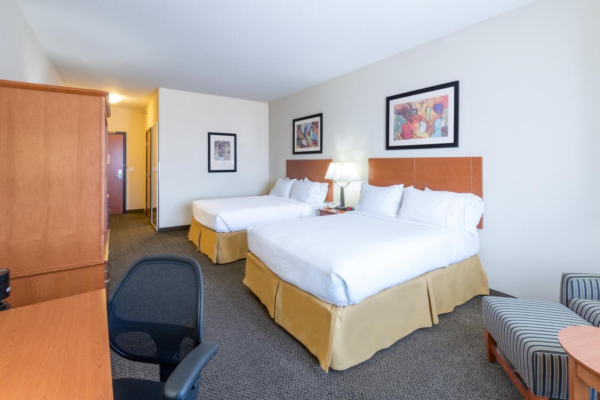 Holiday Inn Express Hotel Vernal by IHG photo 32
