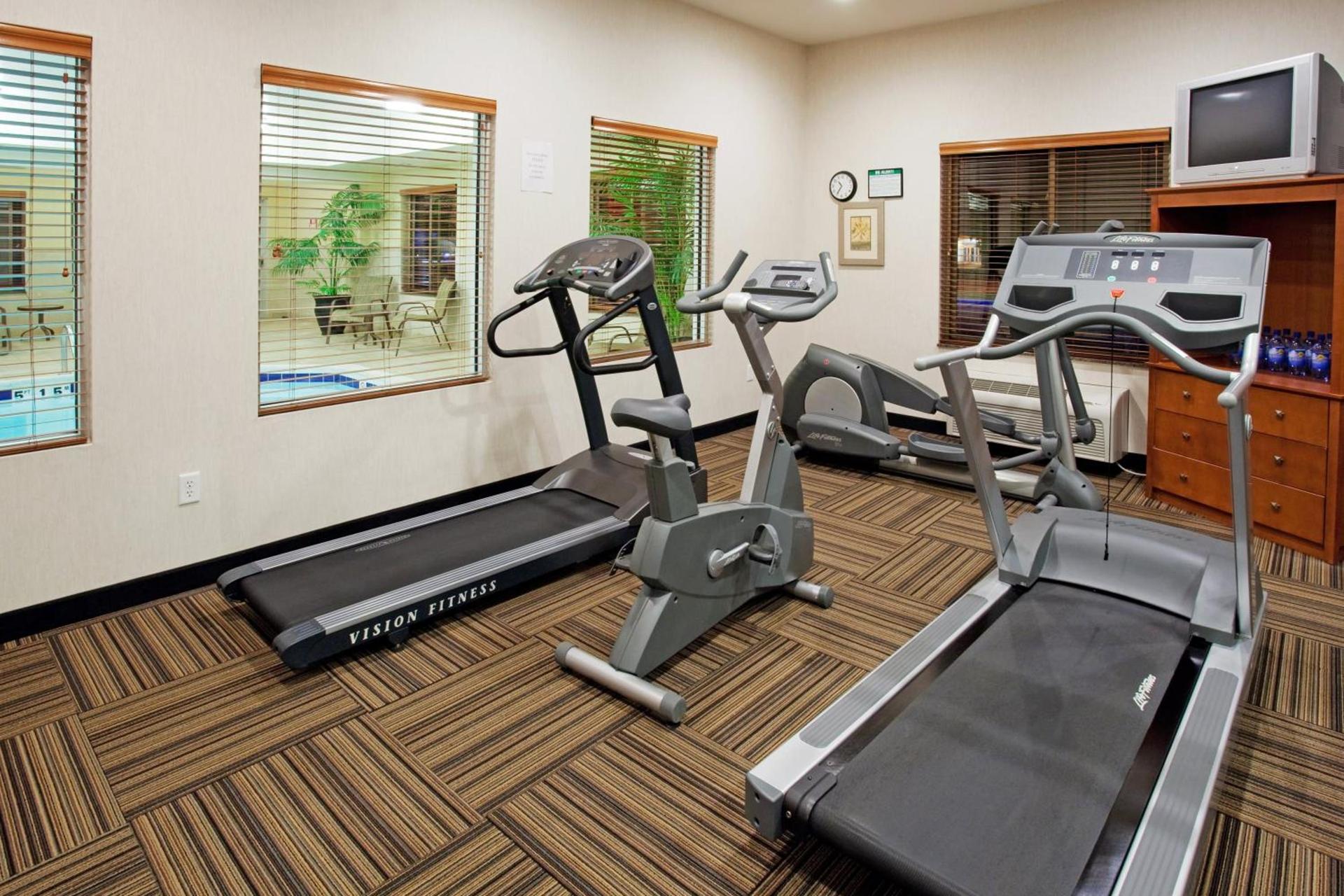 Holiday Inn Express Hotel Vernal by IHG photo 7