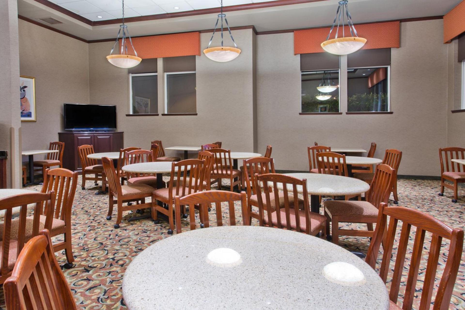 Holiday Inn Express Hotel & Suites Portland-Northwest Downtown by IHG photo 65