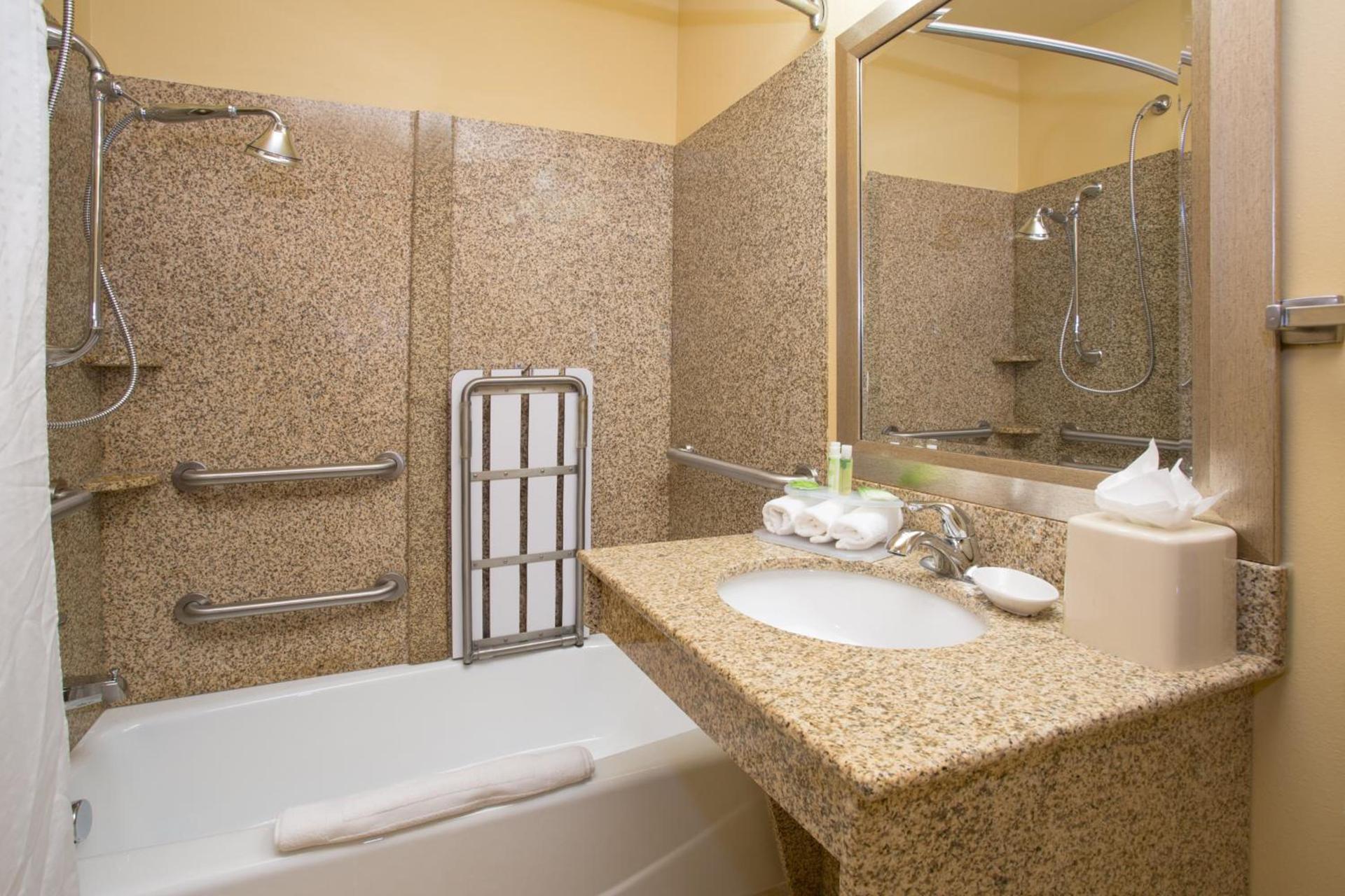 Holiday Inn Express & Suites Denver North - Thornton by IHG photo 21