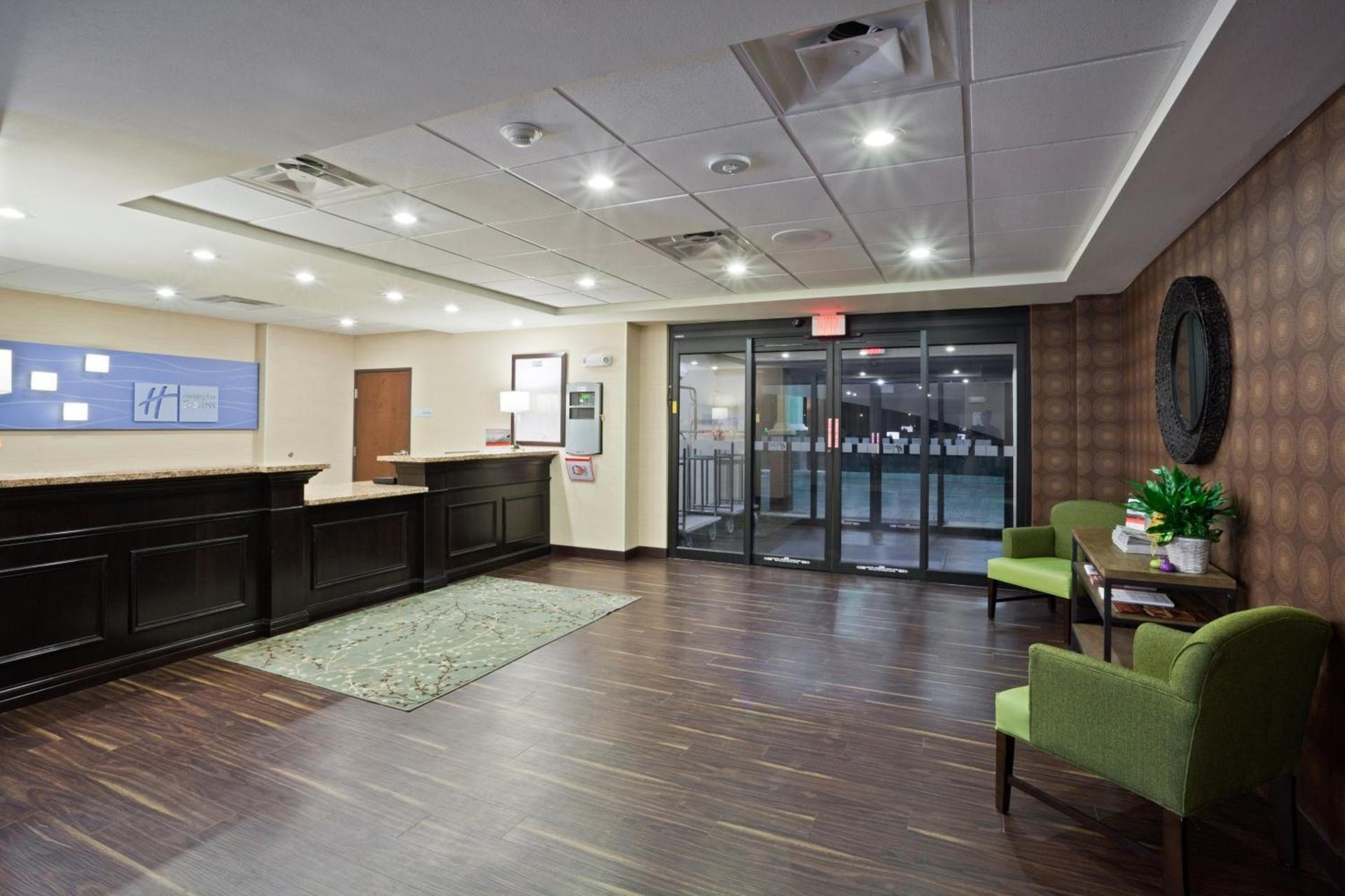 Holiday Inn Express & Suites Deming Mimbres Valley by IHG photo 22