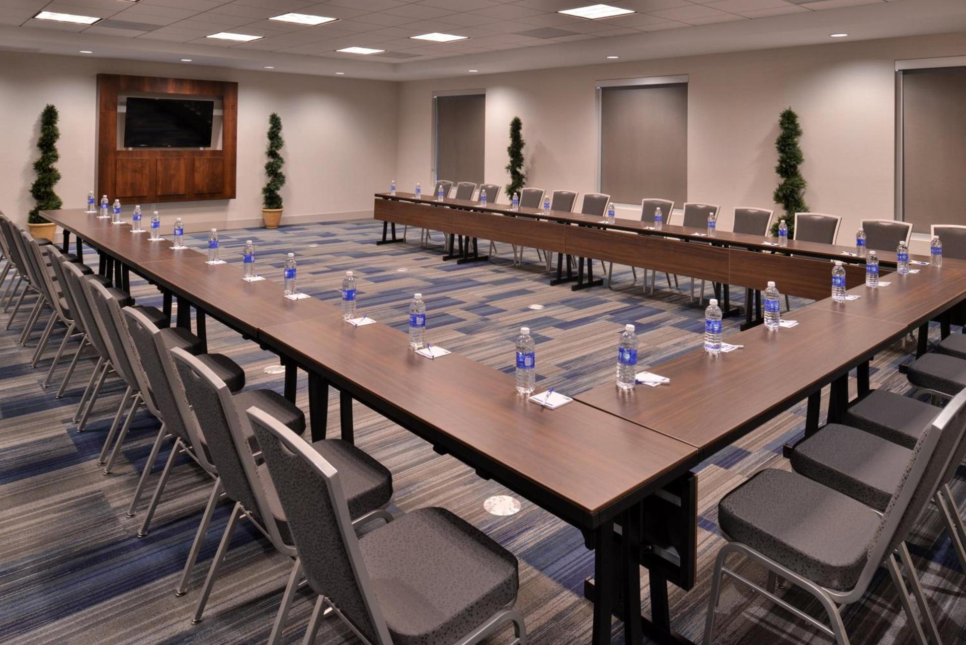 Holiday Inn Express Hotels & Suites Loma Linda by IHG photo 23