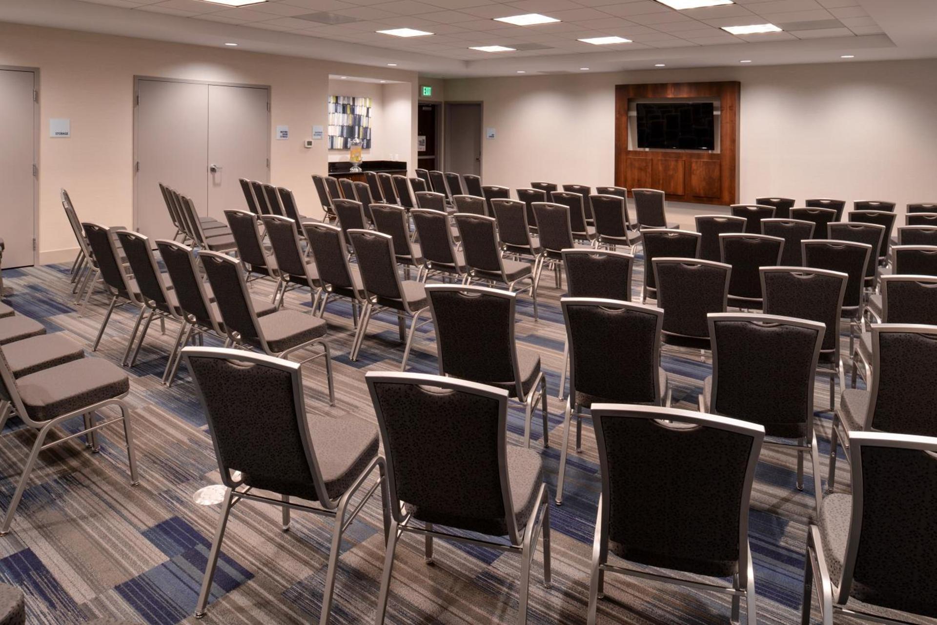 Holiday Inn Express Hotels & Suites Loma Linda by IHG photo 28