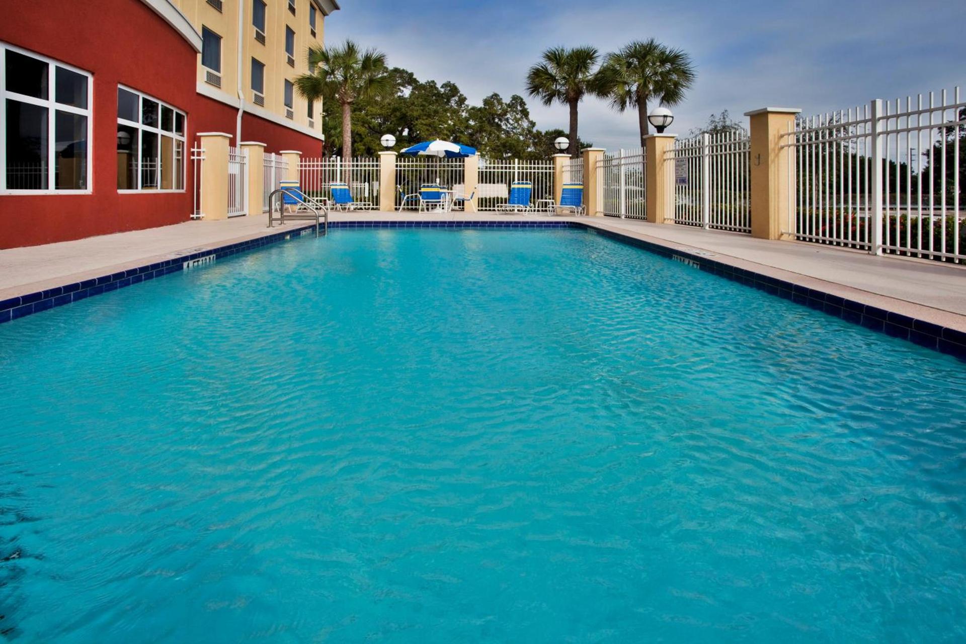 Holiday Inn Express St. Petersburg North / I-275 by IHG photo 14