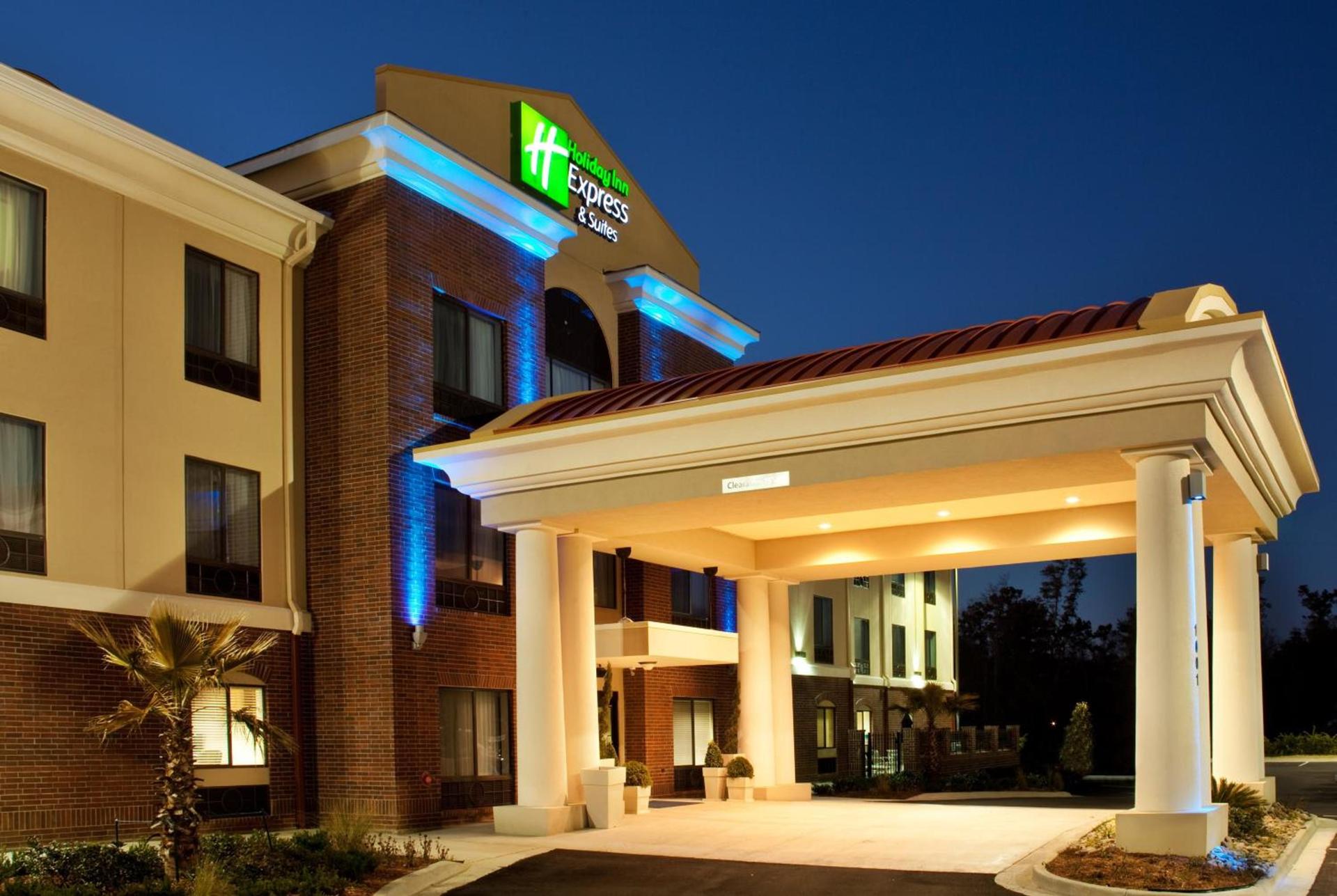 Holiday Inn Express Hotel & Suites Picayune by IHG photo 26