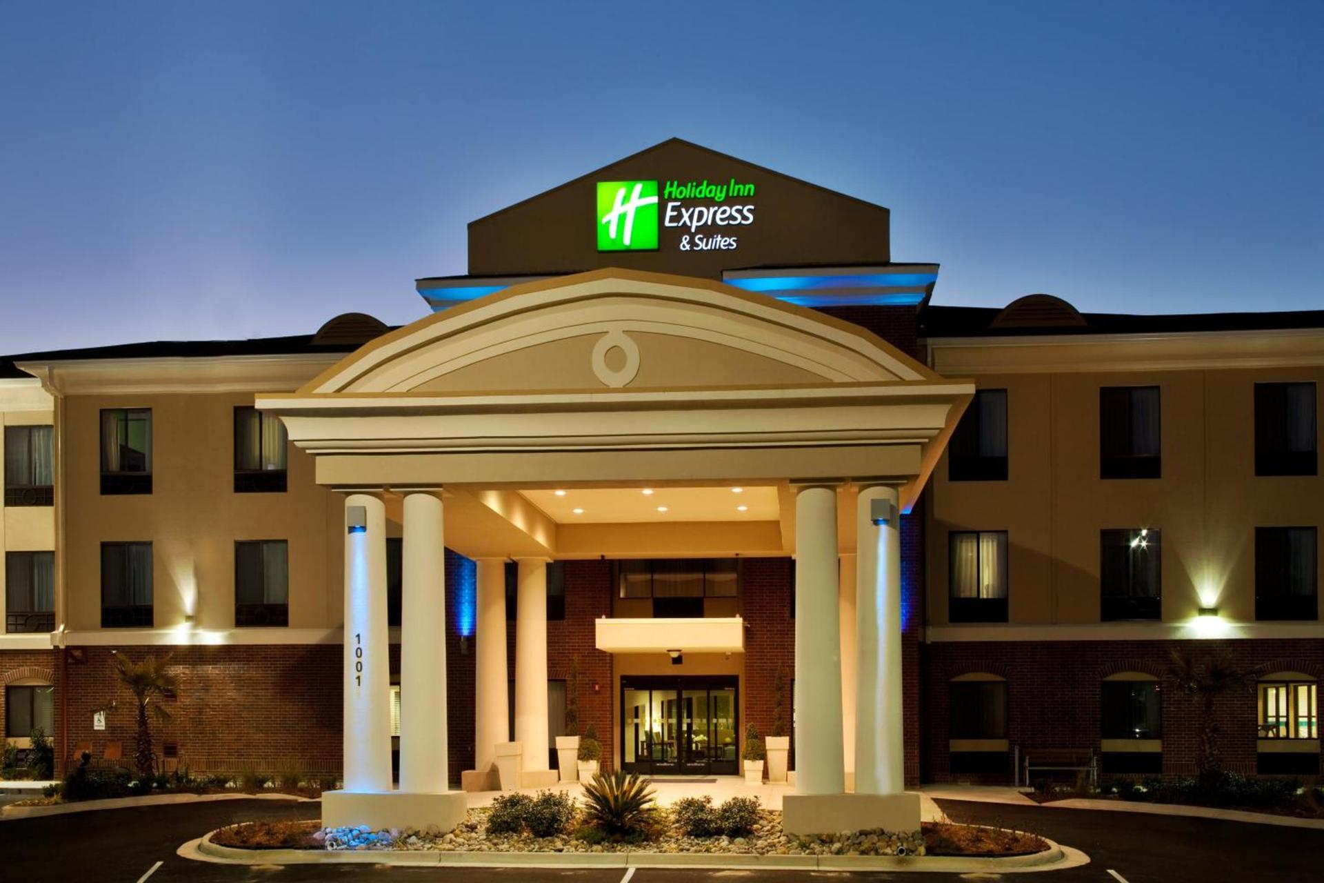 Holiday Inn Express Hotel & Suites Picayune by IHG — hotel in Picayune