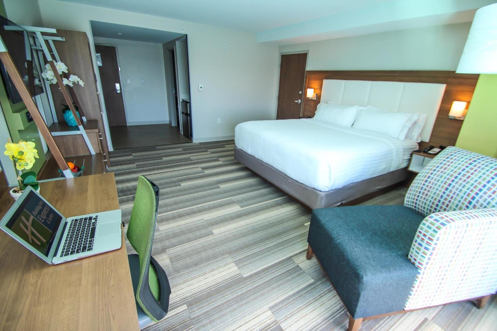 Holiday Inn Express & Suites Miami Airport East by IHG photo 26