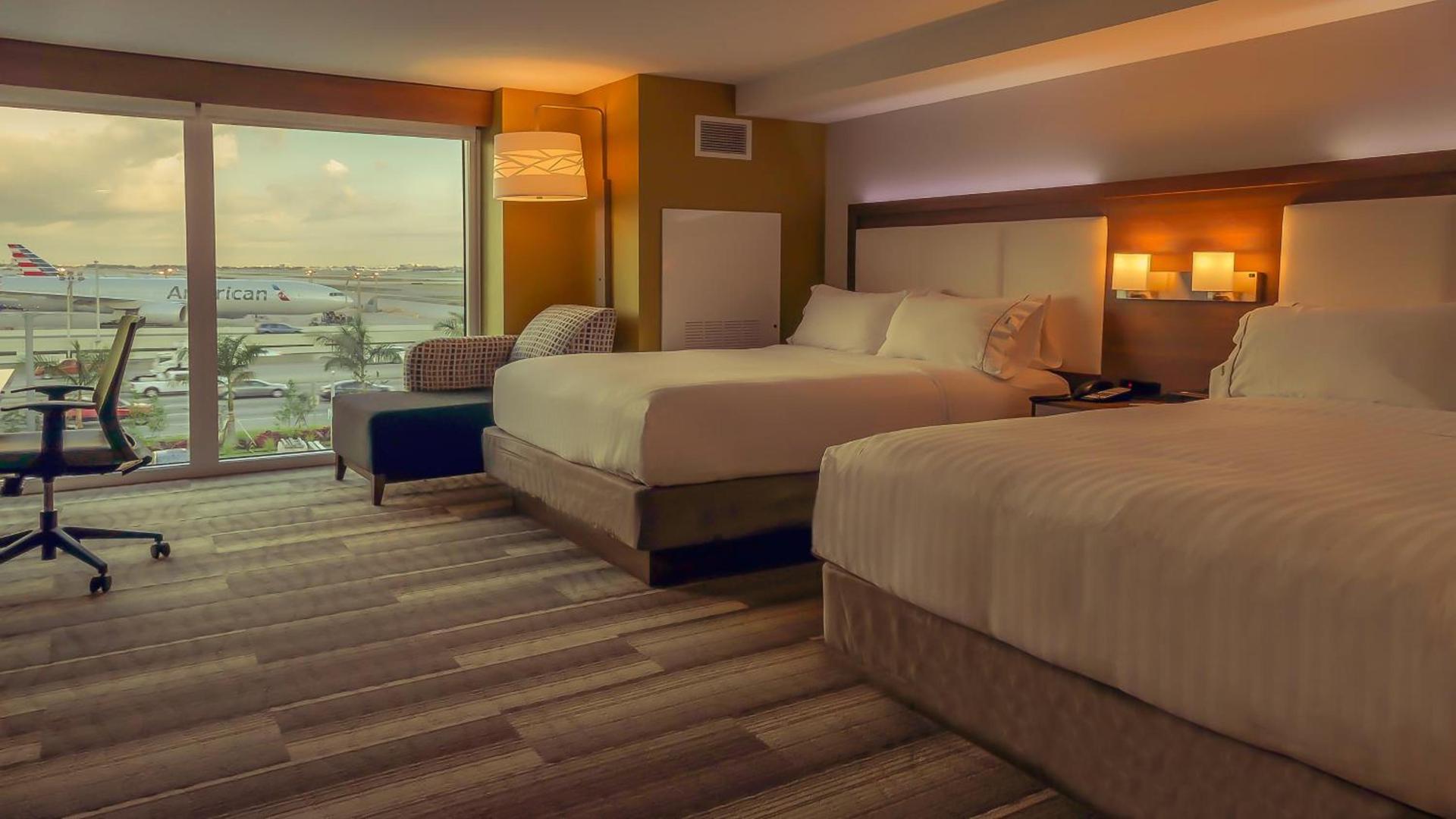 Holiday Inn Express & Suites Miami Airport East by IHG photo 55