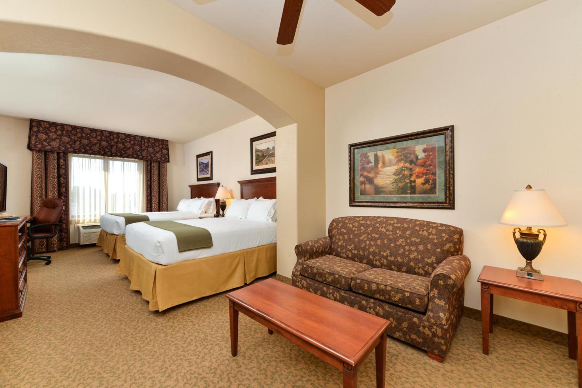 Holiday Inn Express Hotel & Suites Las Cruces by IHG photo 43