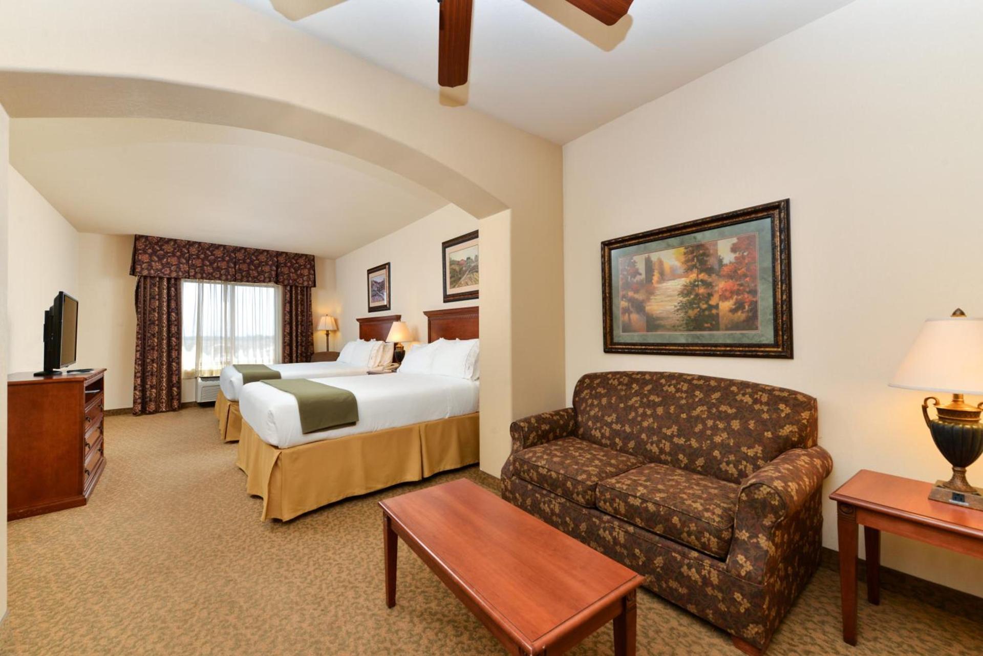 Holiday Inn Express Hotel & Suites Las Cruces by IHG photo 45