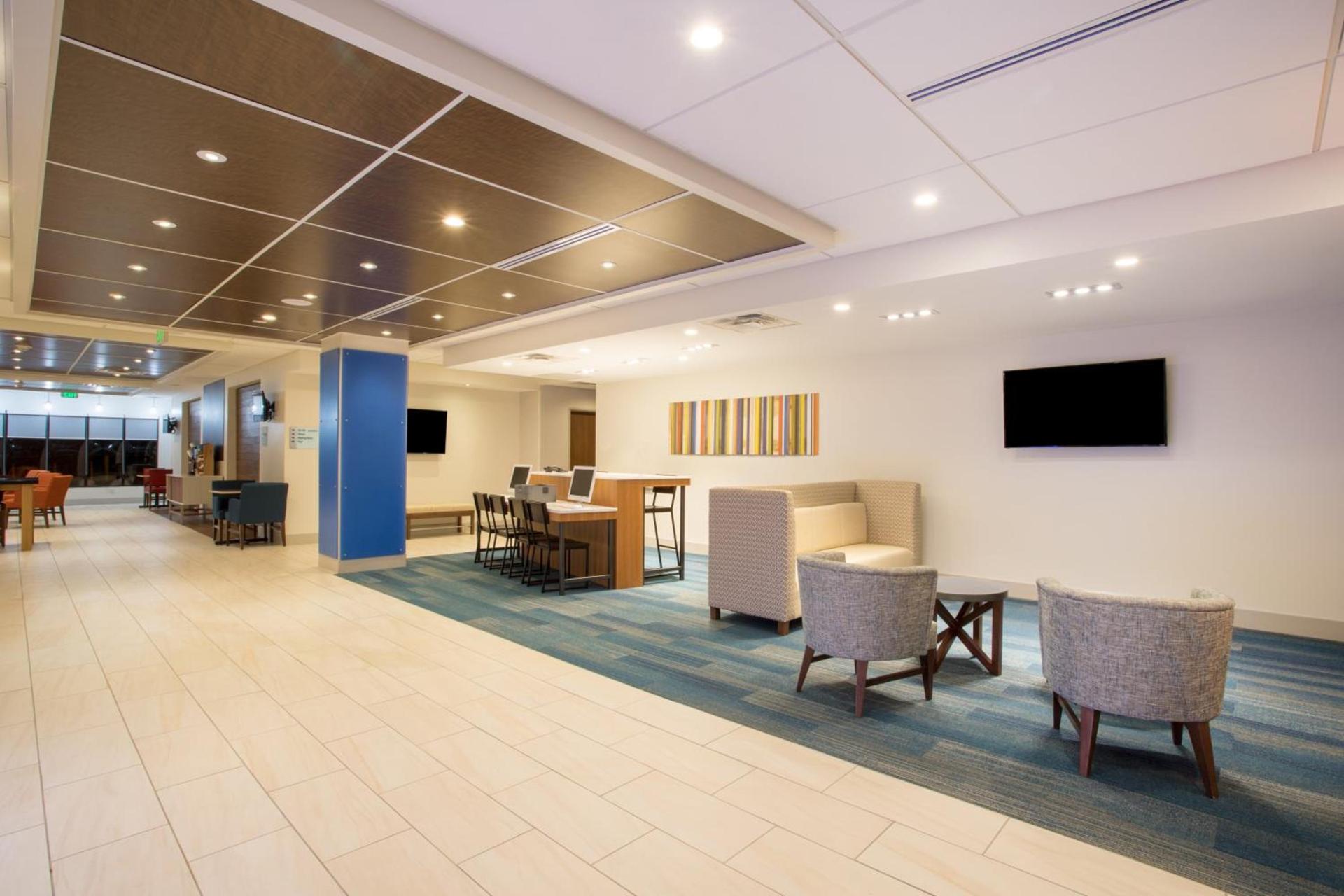 Holiday Inn Express & Suites Owings Mills-Baltimore Area by IHG photo 36