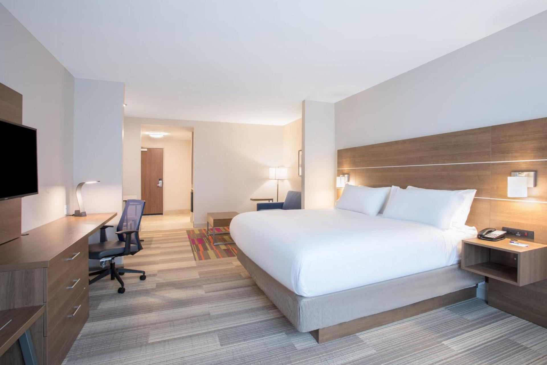 Holiday Inn Express & Suites Owings Mills-Baltimore Area by IHG photo 38