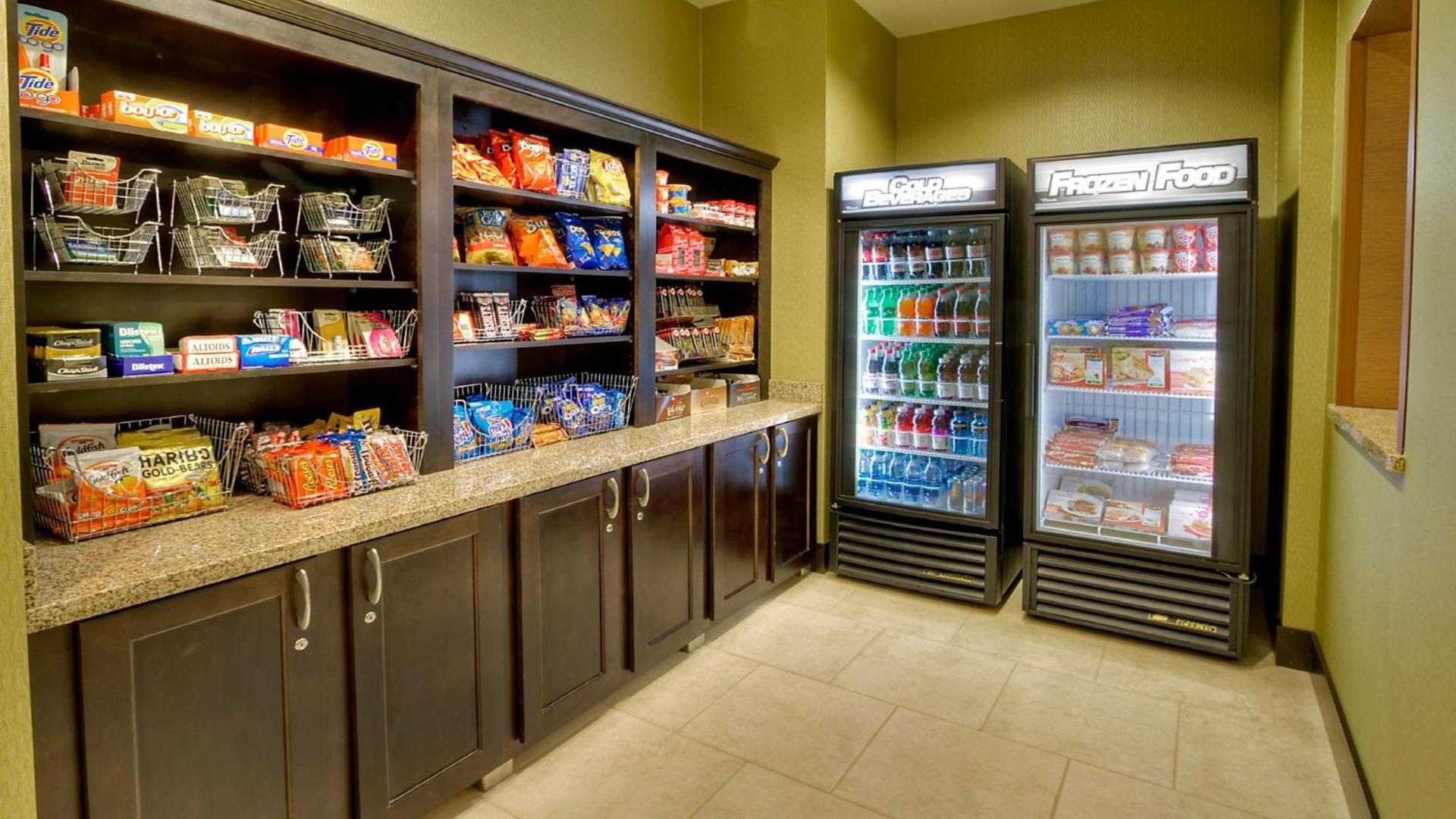 Holiday Inn Express & Suites Pittsburgh SW/Southpointe by IHG photo 35