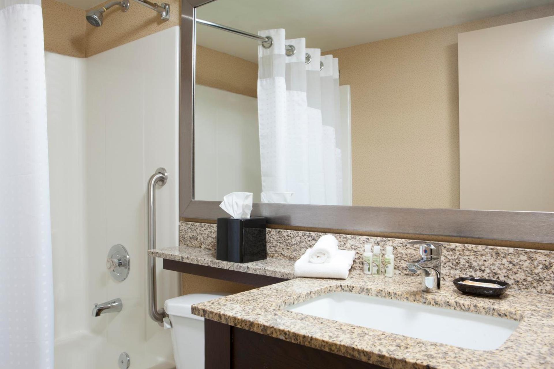Holiday Inn Hotel & Suites Des Moines-Northwest by IHG photo 54