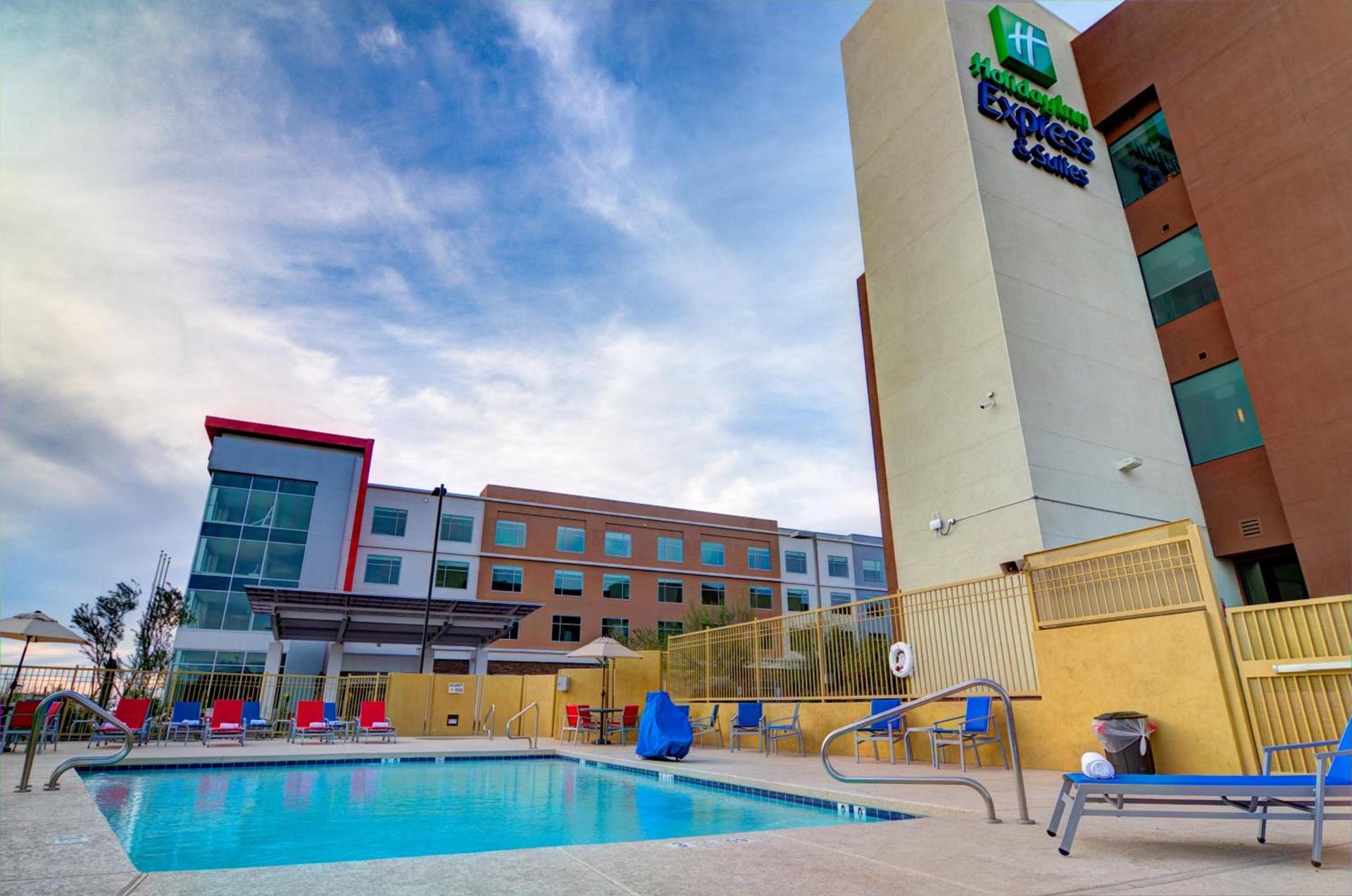 Holiday Inn Express & Suites - Phoenix North - Scottsdale by IHG photo 37