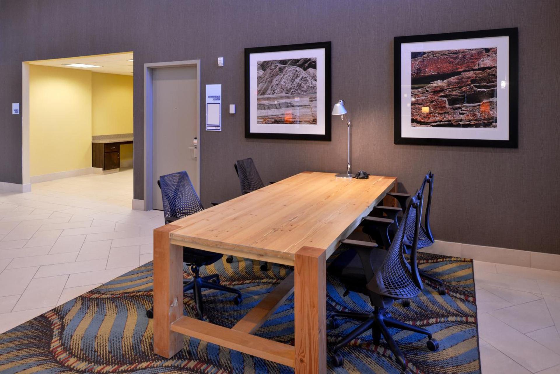 Holiday Inn Express & Suites Page - Lake Powell Area by IHG photo 58