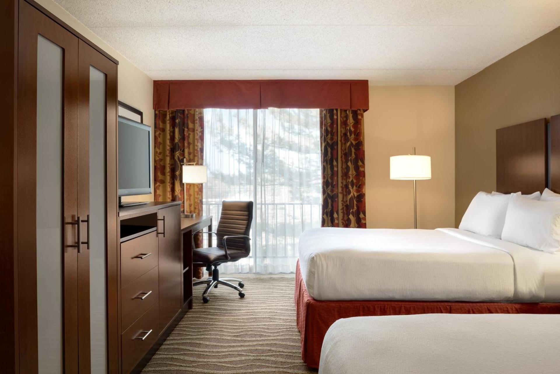 Holiday Inn Hotel & Suites Des Moines-Northwest by IHG photo 51