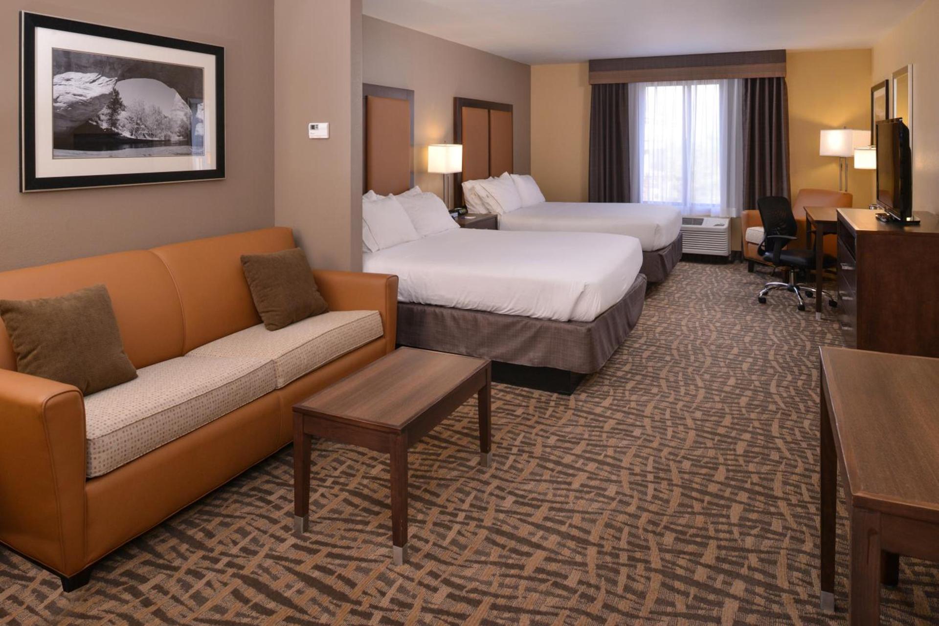 Holiday Inn Express & Suites Page - Lake Powell Area by IHG photo 35